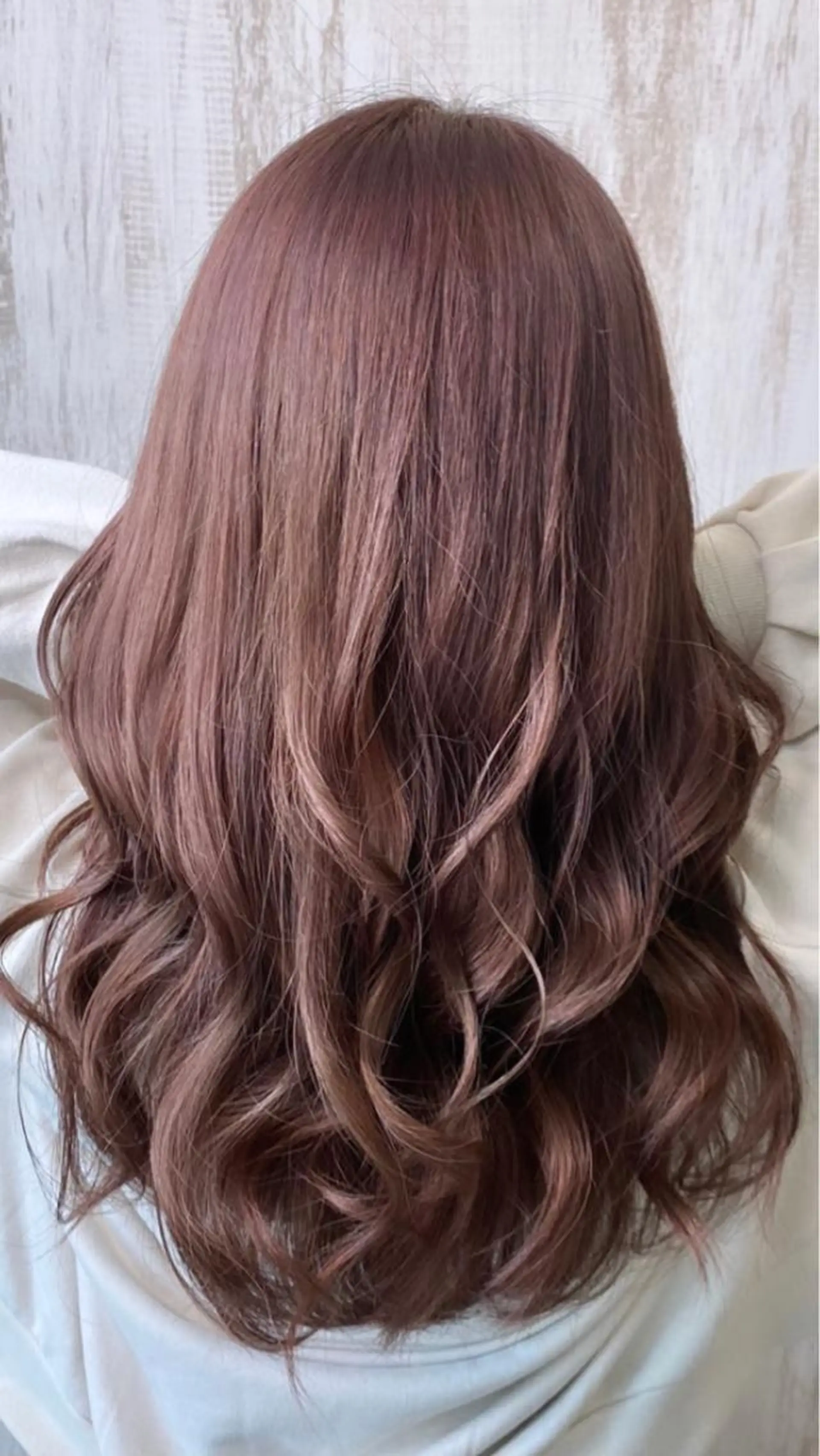 ロング カラー ヘアアレンジ FONS 🤍yurika🤍のヘアスタイル