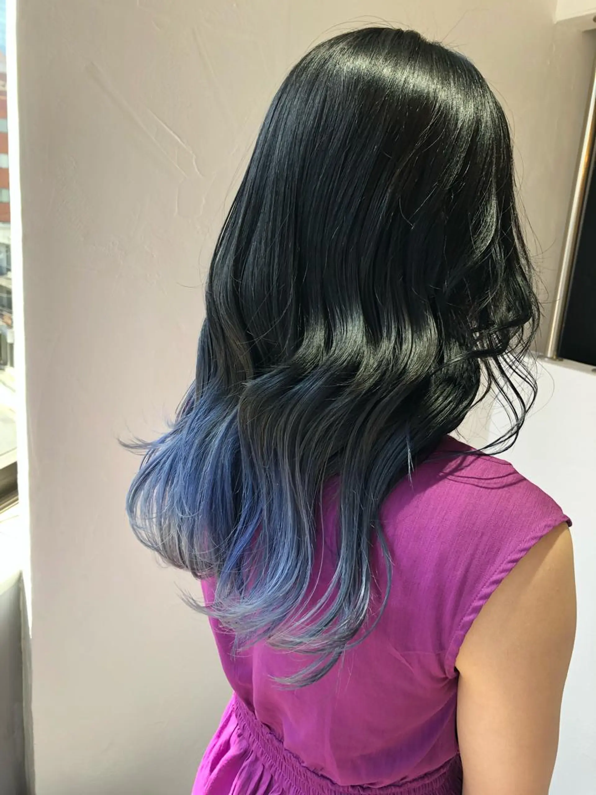 ミディアム カラー ブルーカラー ブルーラベンダー ラベンダーカラー Bei Licoldo.Atole  ベイリコルド アトリ所属・ブリーチ、縮毛 髪質改善　宮城一真のヘアスタイル