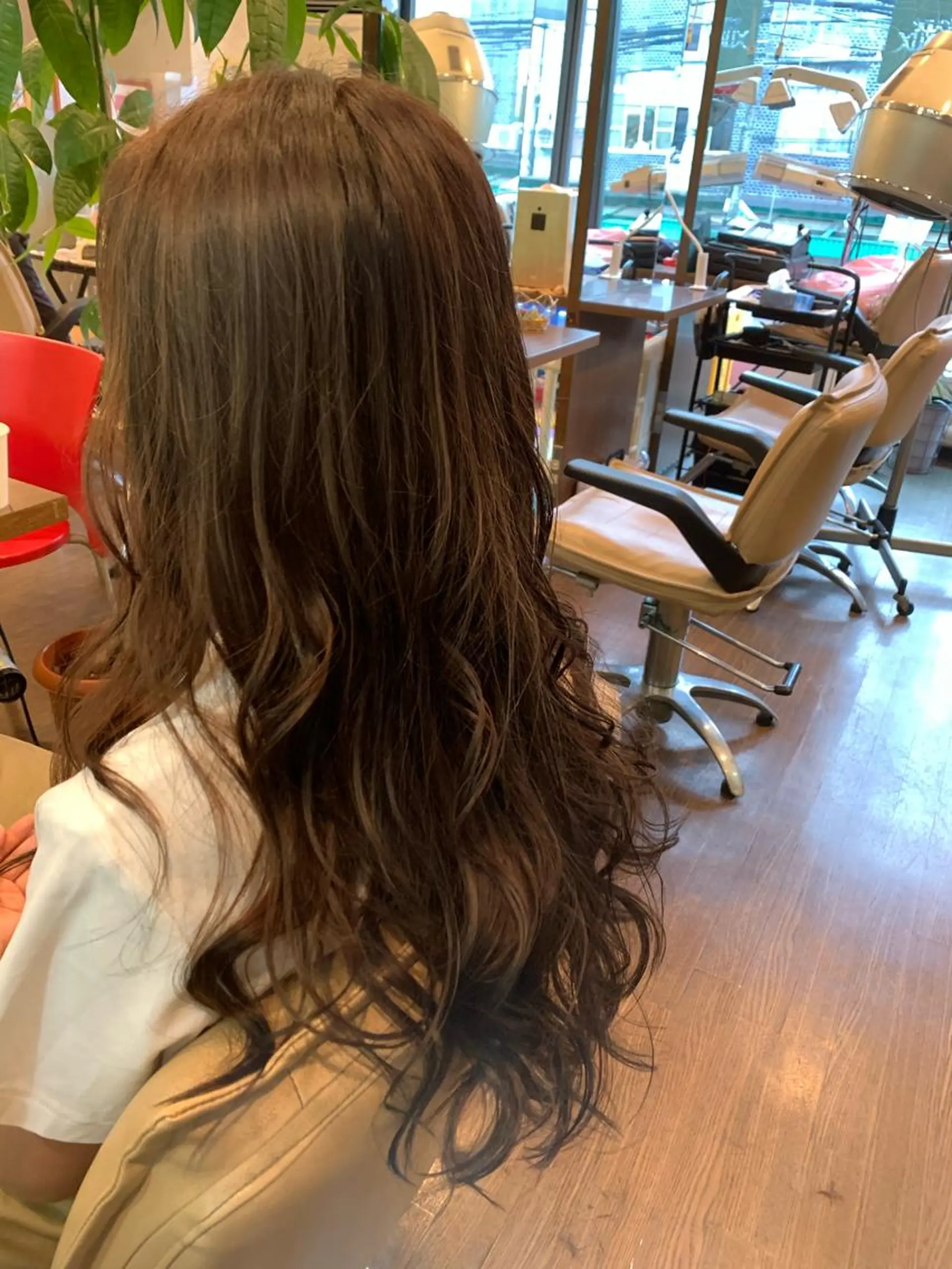 ロング coupe ciseauxのヘアスタイル