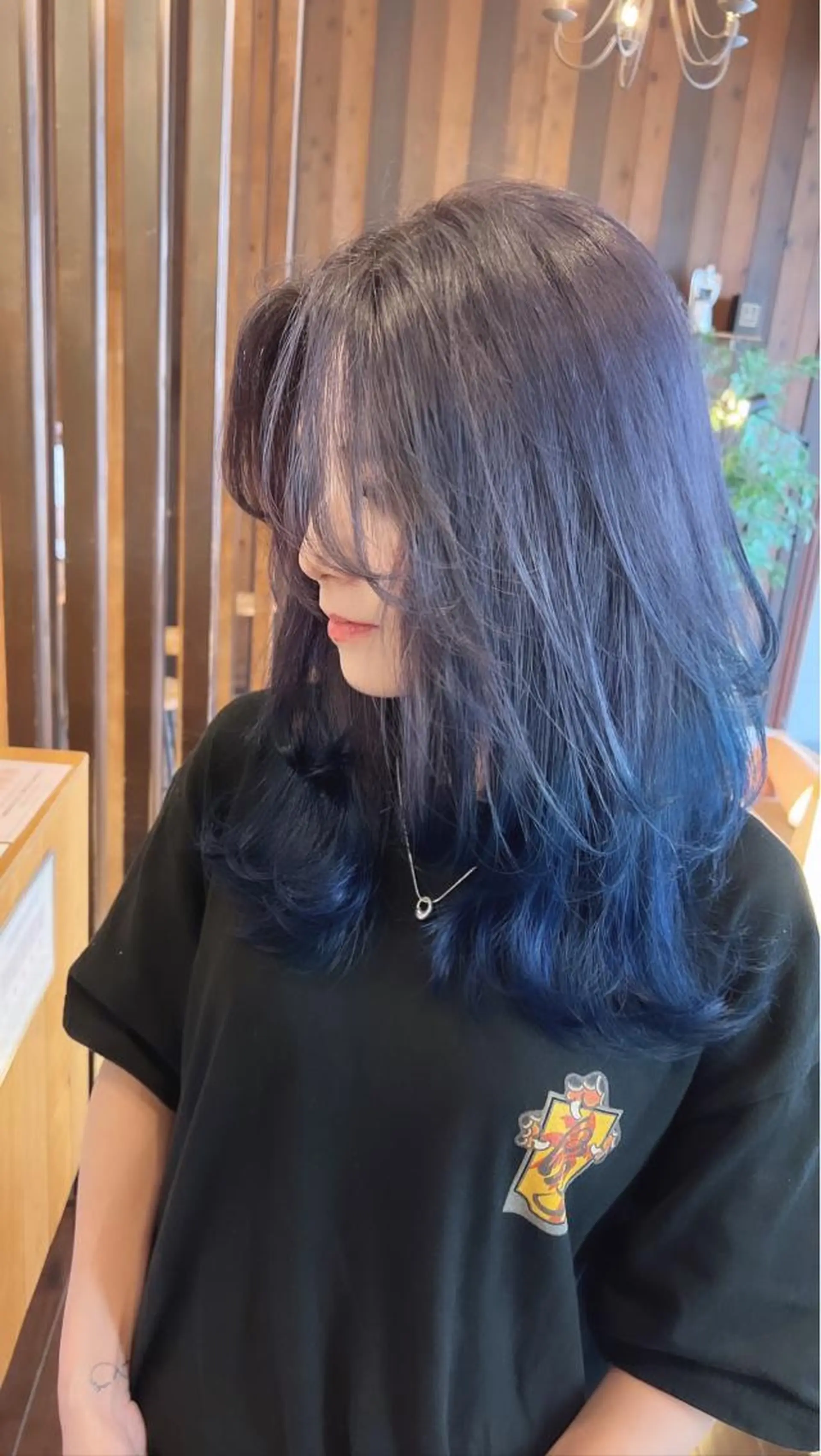 セミロング ヘアカラー 具志 正太のヘアスタイル