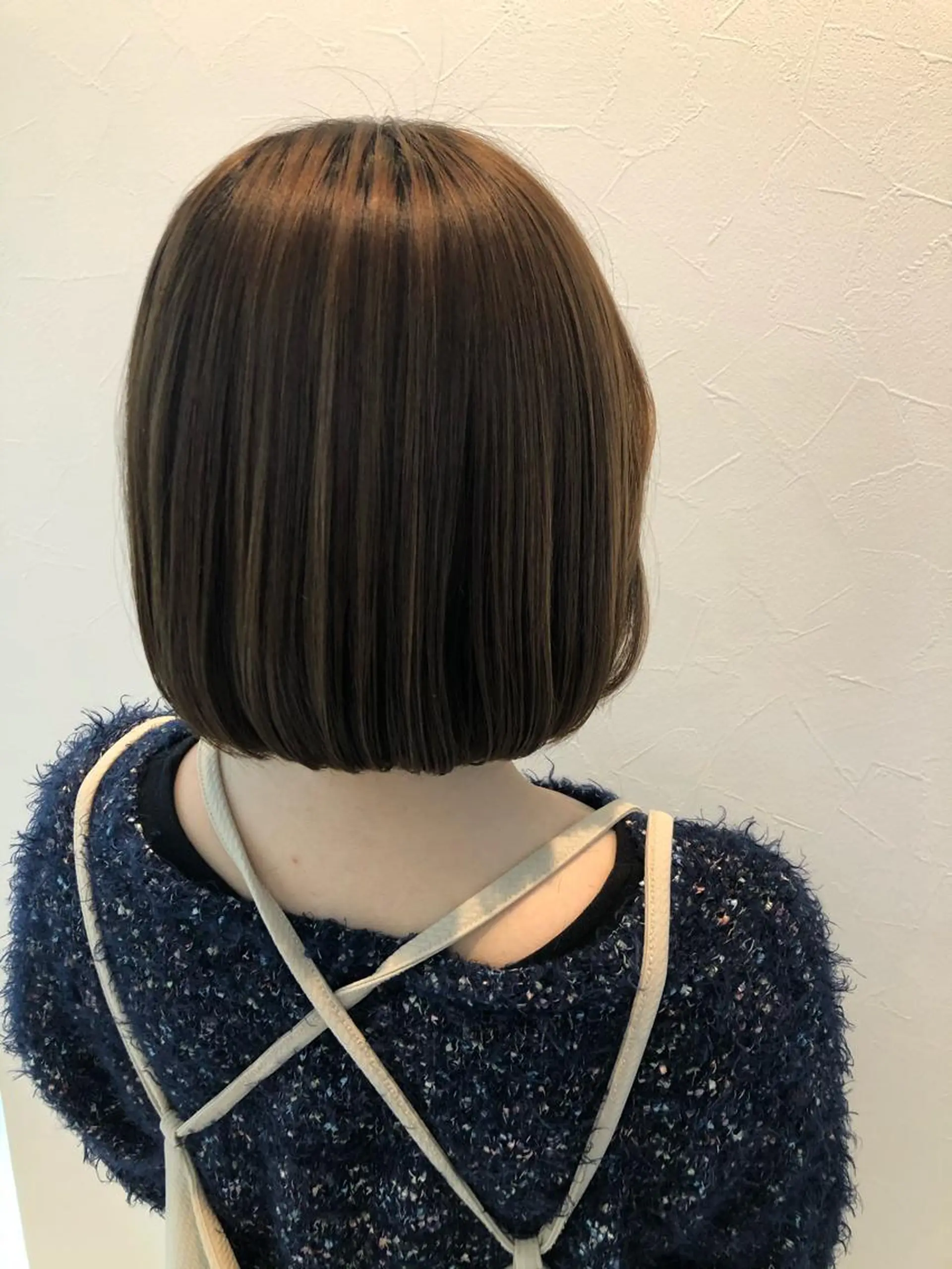 ショート カラー カドムラ モエのヘアスタイル