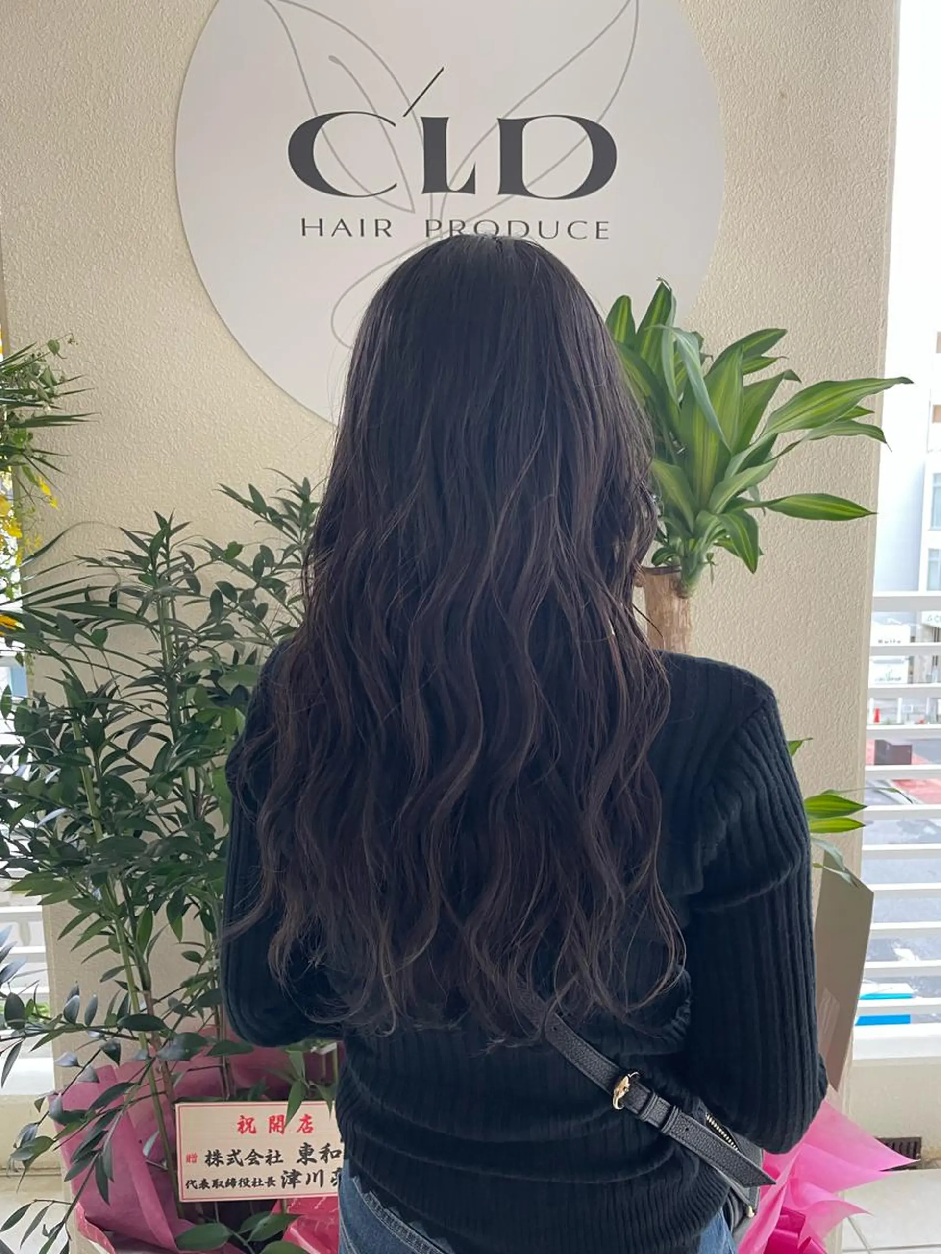 セミロング 切りっぱなしボブ ショートボブ セミロングパーマ ミストバング ボブ ヘアカラー トリートメント C’LD hair  produce /シールドヘア所属・モテ髪/ボブ/ショー ト/アダチフウトのヘアスタイル