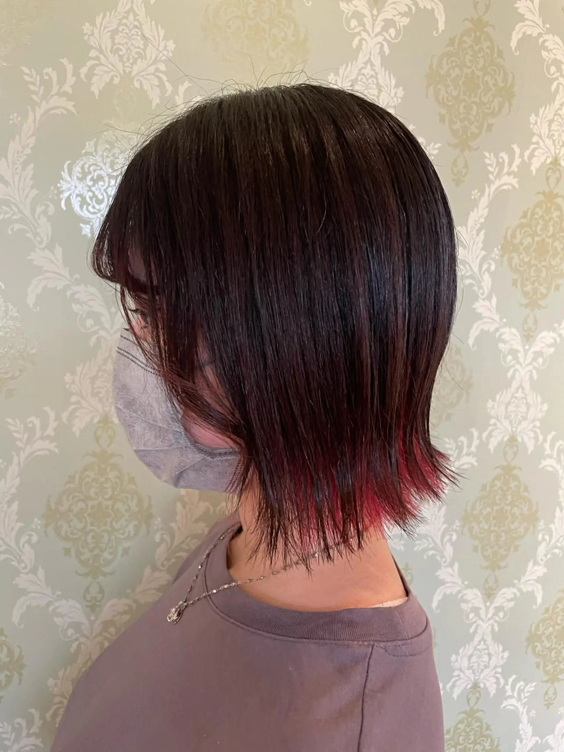 ショート カラー ピンクカラー ヘアカラー EARTH中島 秋桜久のヘアスタイル