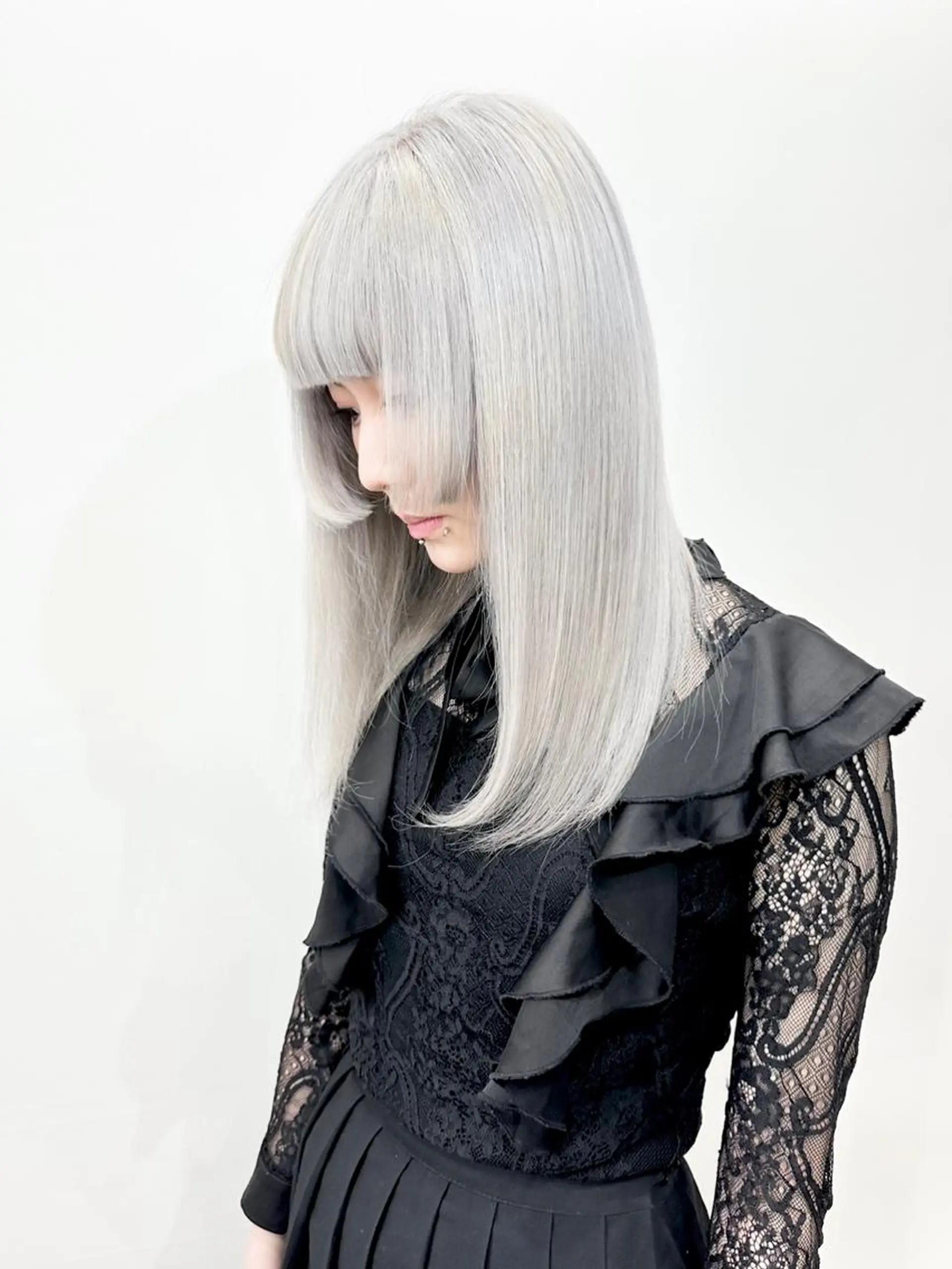 ミディアム カラー ブリーチ GATE.所属・GATE. staffのヘアスタイル