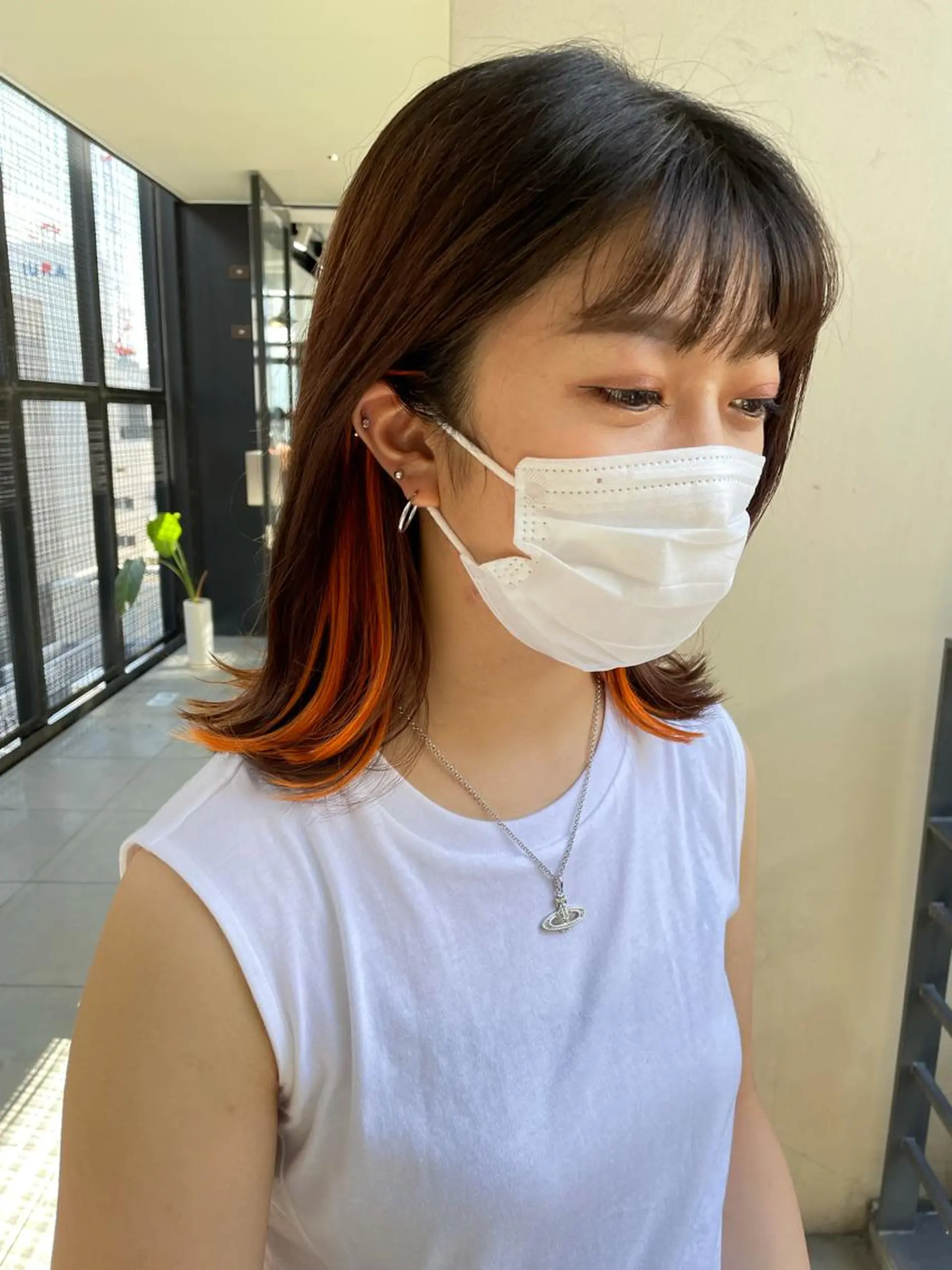 ミディアム 大内 志穂のヘアスタイル