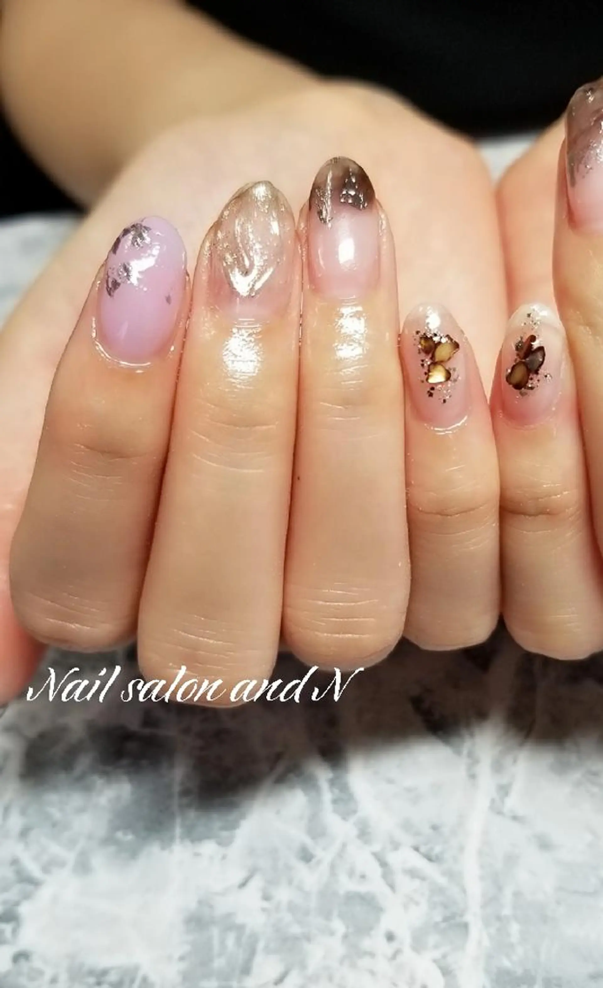 ネイル and Nのネイルデザイン