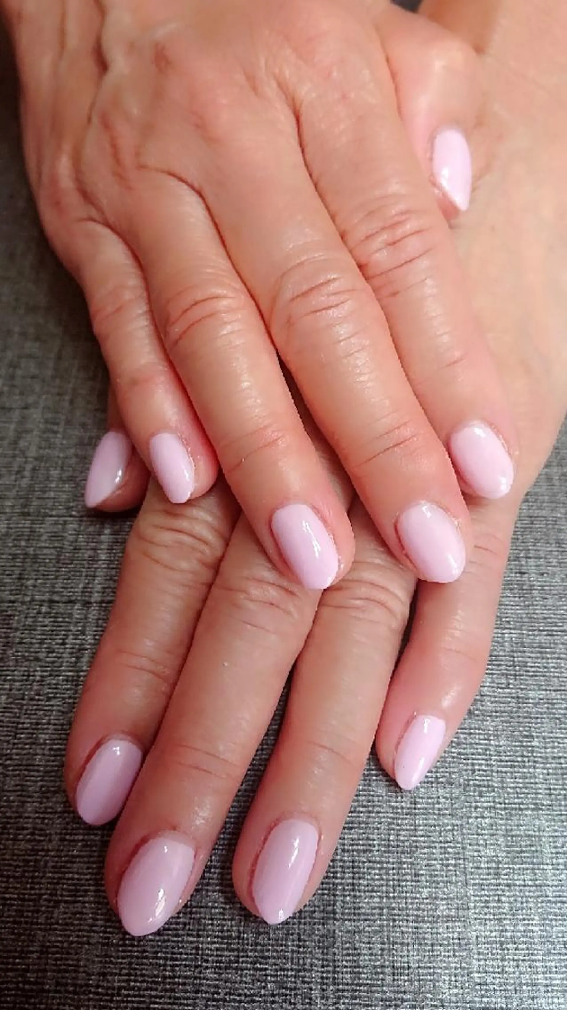 ネイル 🍒当日もOK🍒 𝑳𝑼𝑵𝑨花井のネイルデザイン