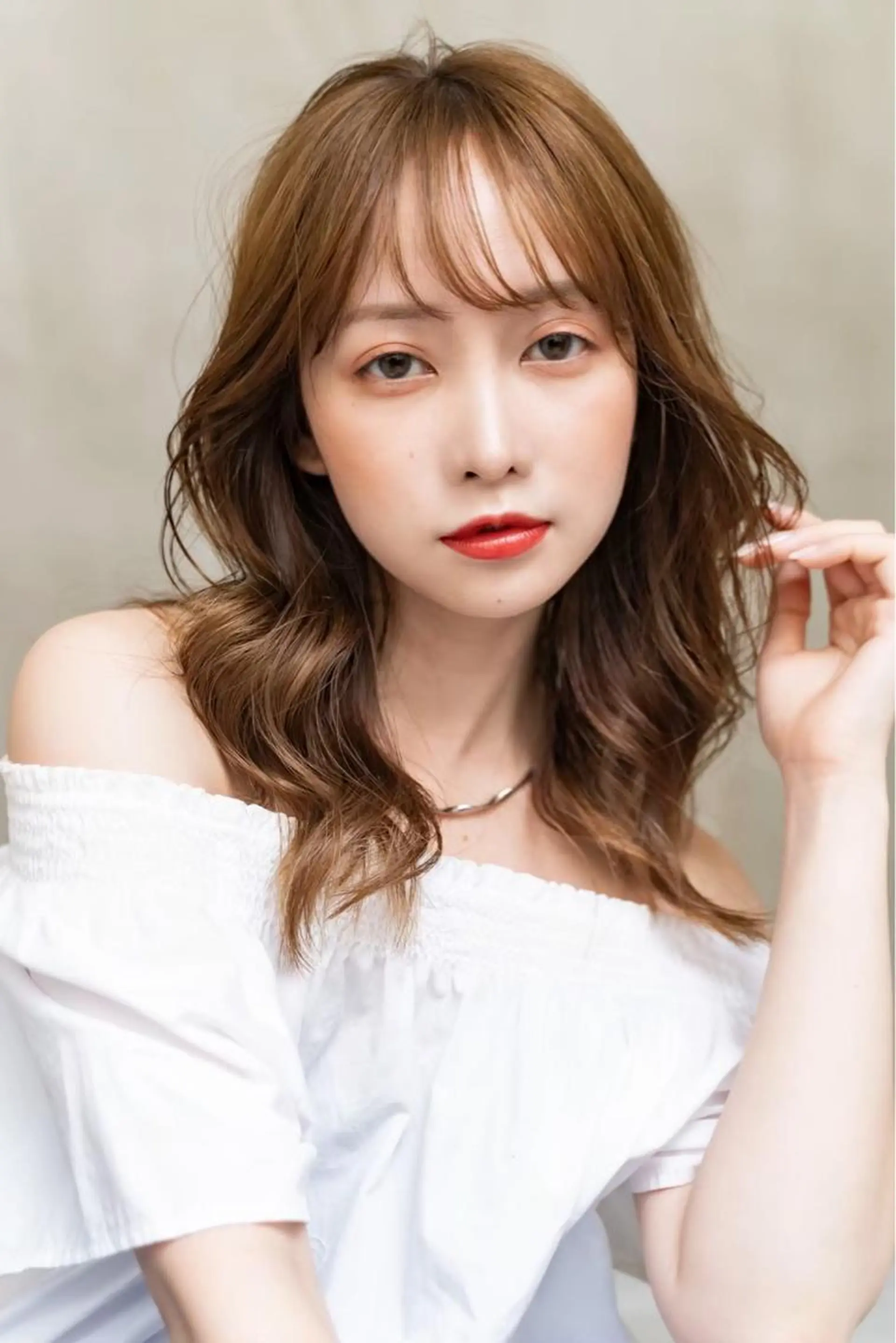 ミディアム カラー カット ヘアカラー トリートメント ヘアセット ハイトーン/レイヤー 💜Akaneのヘアスタイル