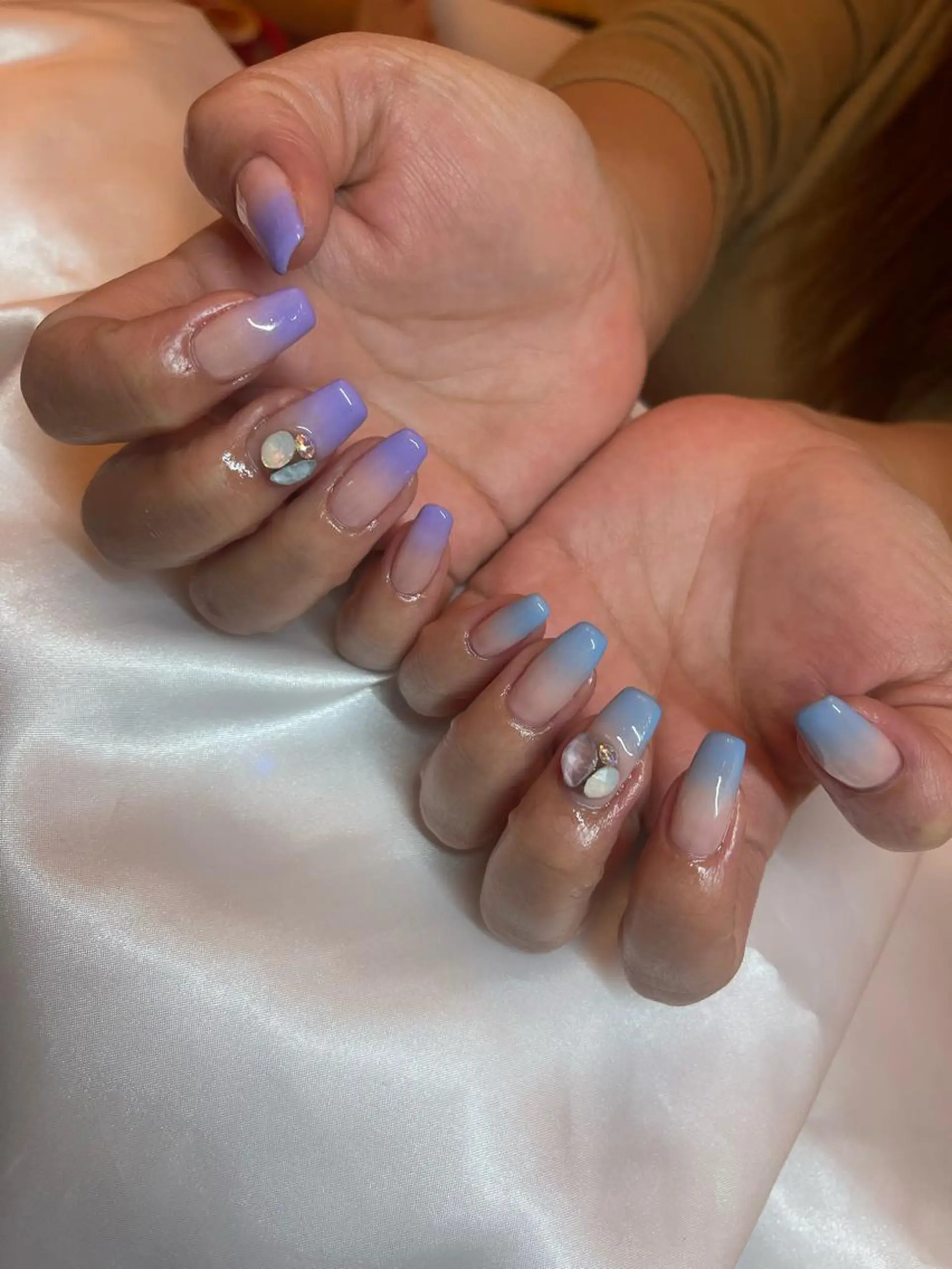 ネイル ジェルネイル グラデーション スカルプネイル . Emmyのネイルデザイン