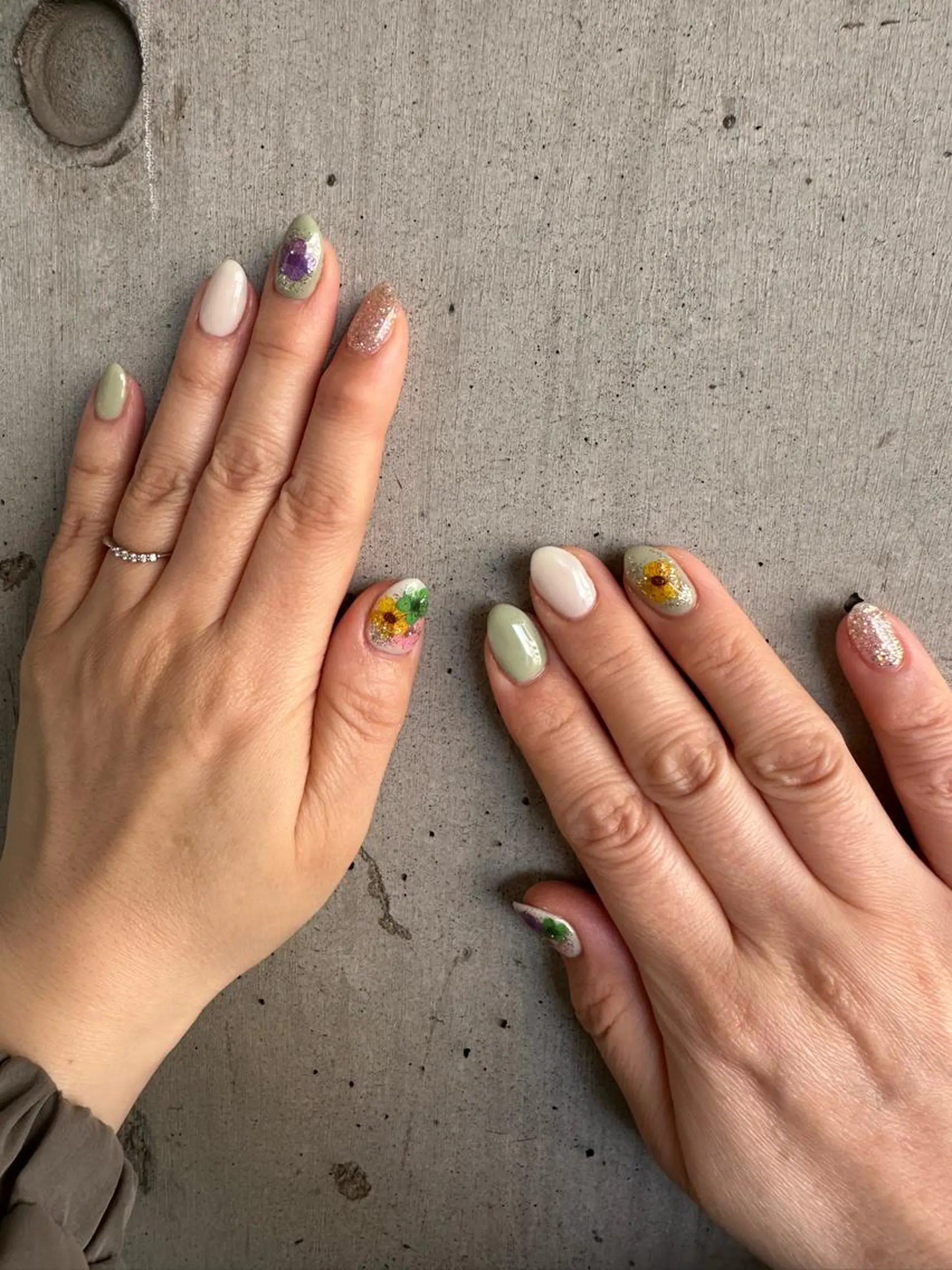 ネイル ハンドネイル NAIL Salon IP所属・長谷川 奈緒美のネイルデザイン