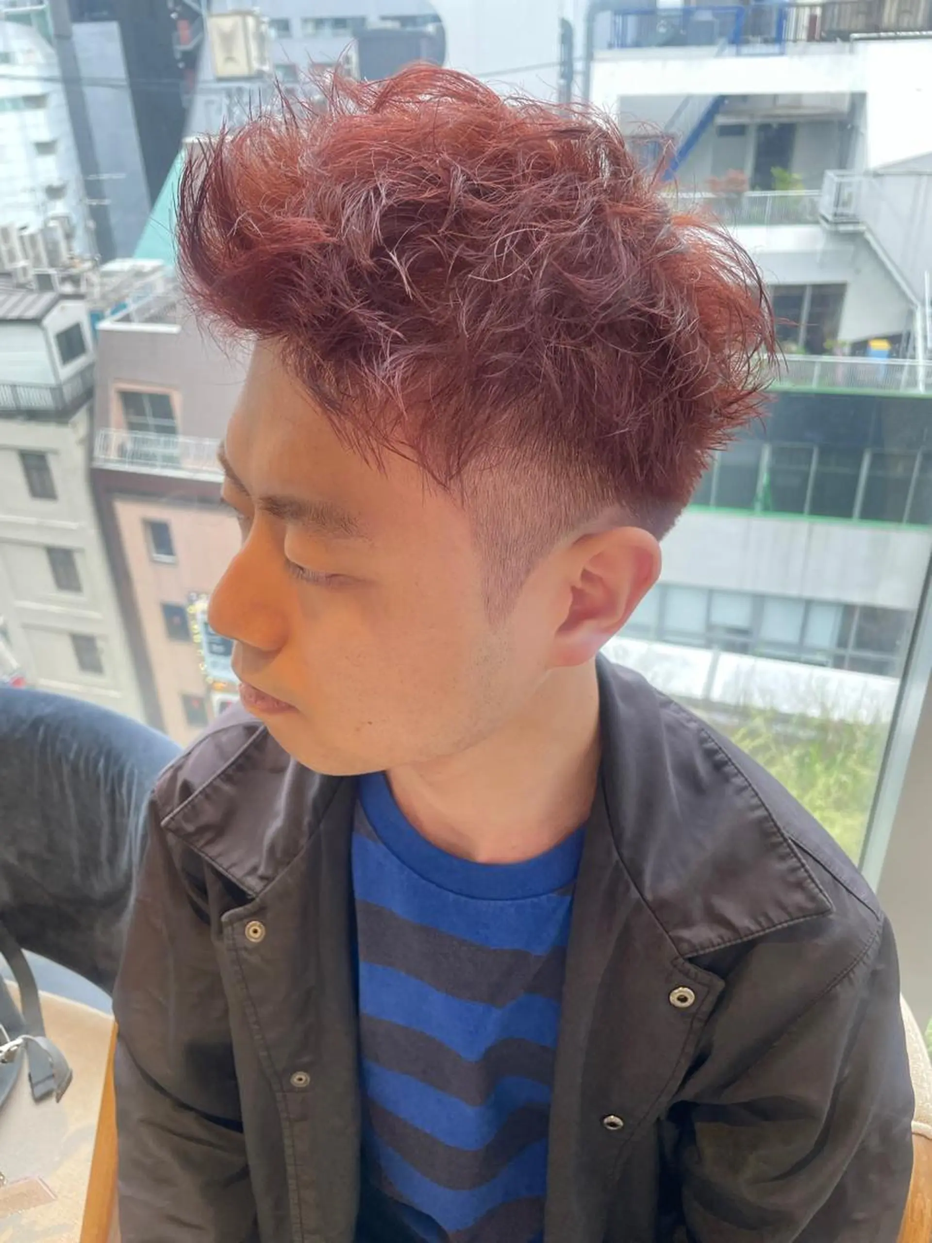 カラー メンズ メンズブリーチ スパイキーショート ブリーチ デザインカラー レッドカラー カット ヘアカラー 透明感カラー✨艶髪 制作🌱山根あゆみのヘアスタイル