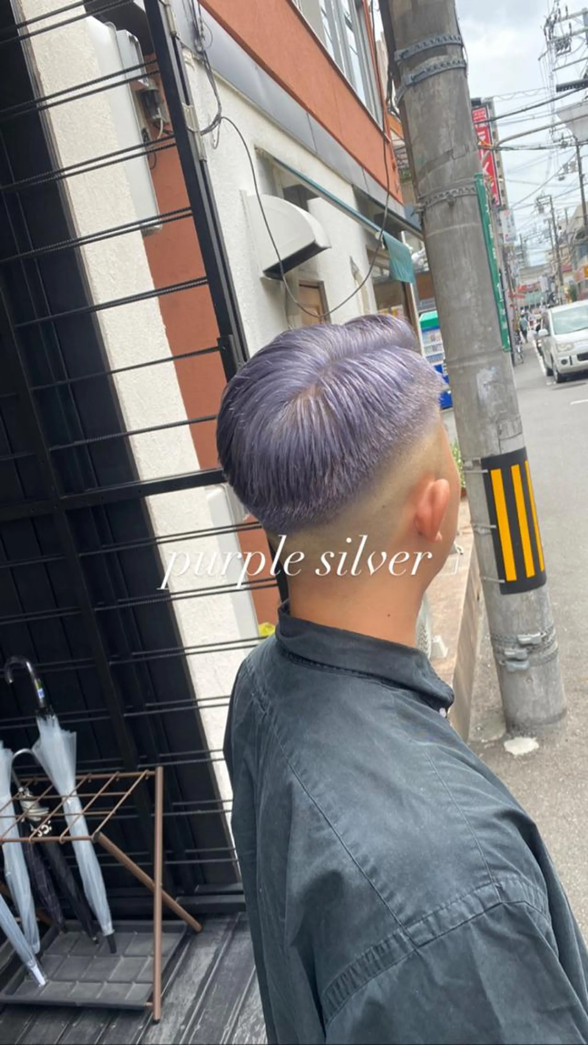 カラー シルバー 縮毛矯正とレイヤー /杉村凜汰郎のヘアスタイル