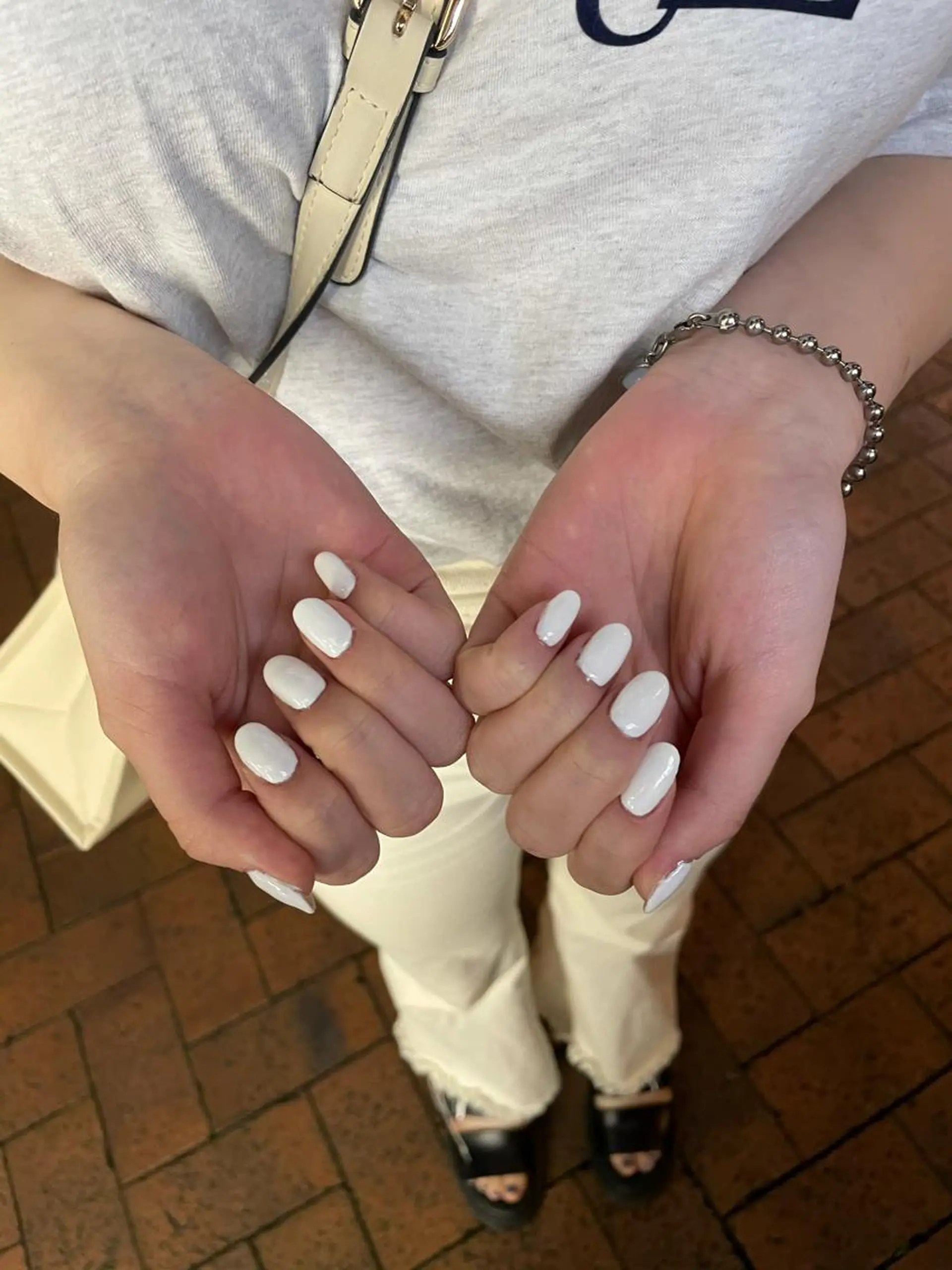 ネイル ホワイト ヘアカラー hair&nail ☯️アイリ☯️のネイルデザイン