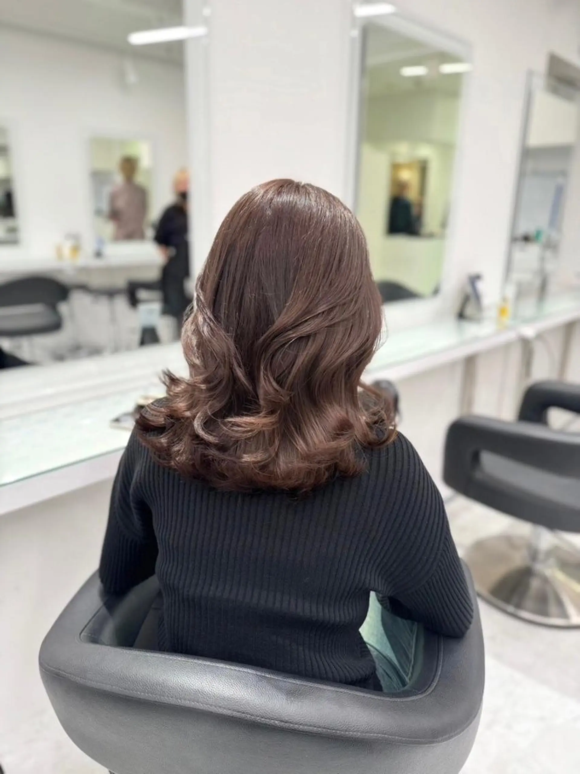 カラー 赤みなしベージュ🪞 🫧韓国♡天神美容室のヘアスタイル