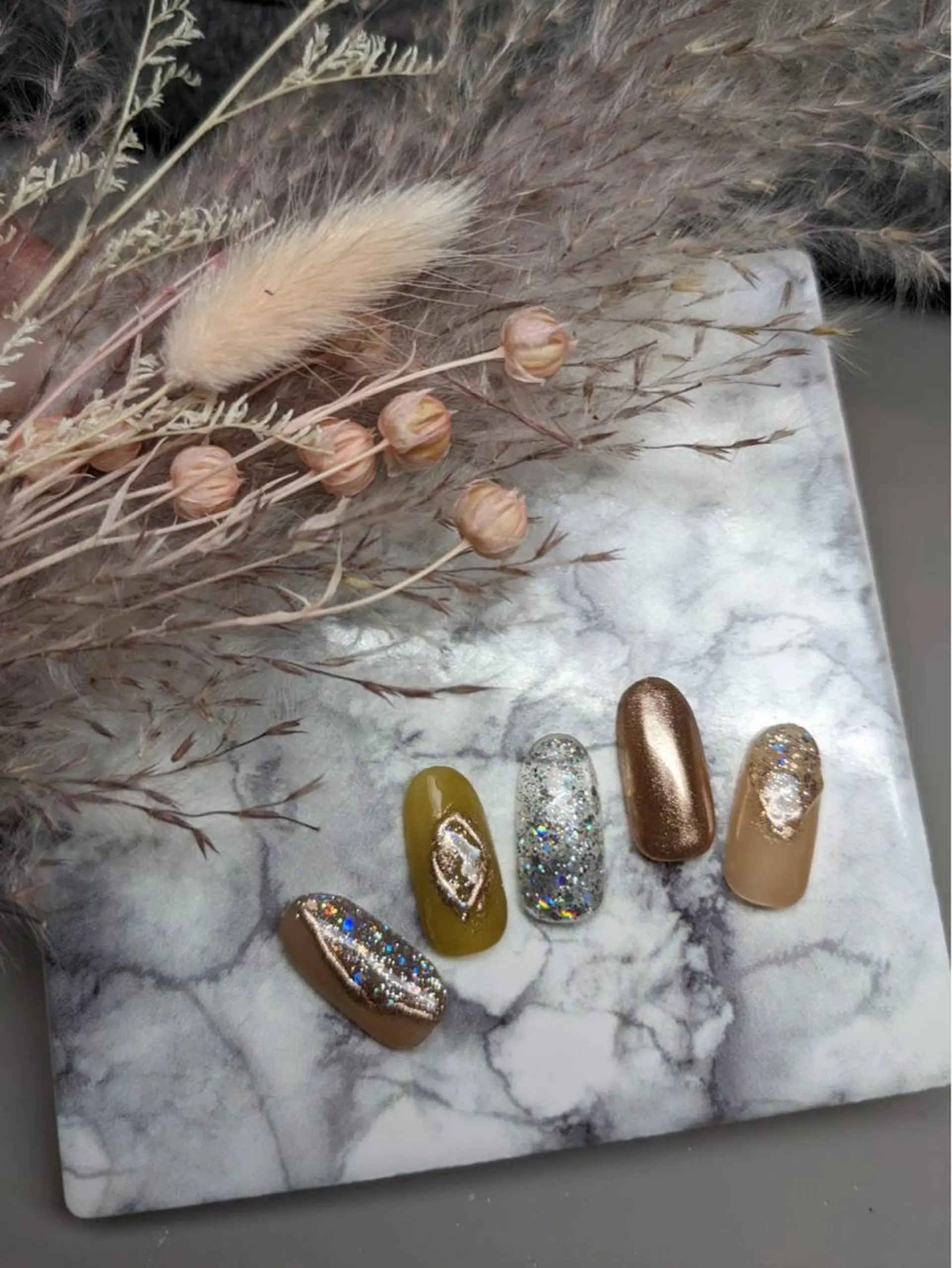 ネイル ＆robe  mii 🌿のネイルデザイン