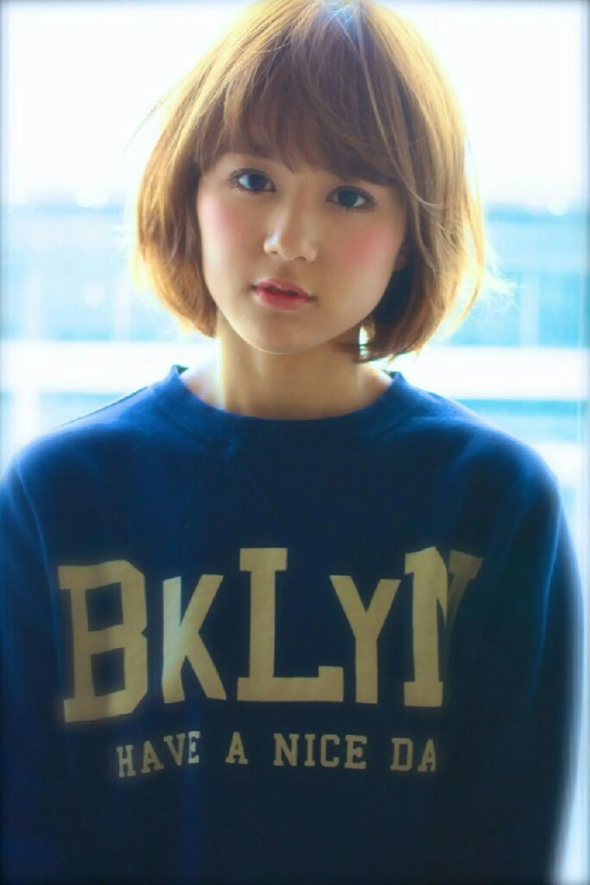 ミディアム セミロング カラー パーマ ショート ボブ iplus まつげ、眉毛、耳つぼのマツエク・マツパデザイン