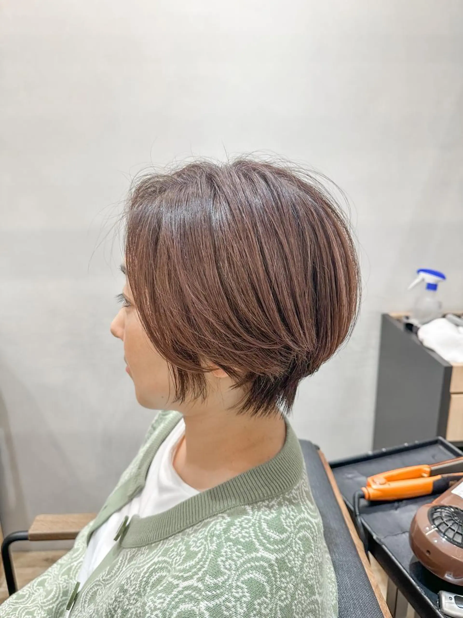 ショート シノハラ ガクト ショート/白髪ぼかしのヘアスタイル