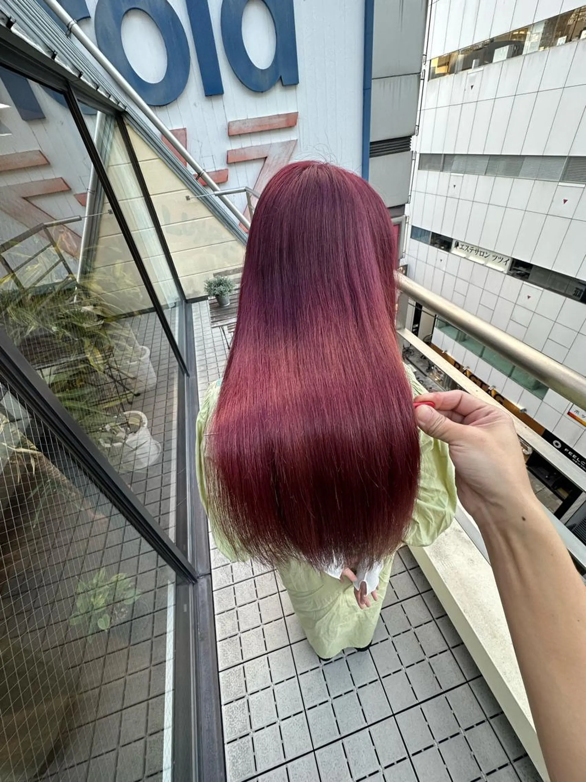 ロング カラー Michel by chainon    ミッシェルバイシェノン所属・美髪職人/傷ませない カラー/橋本拓弥のヘアスタイル