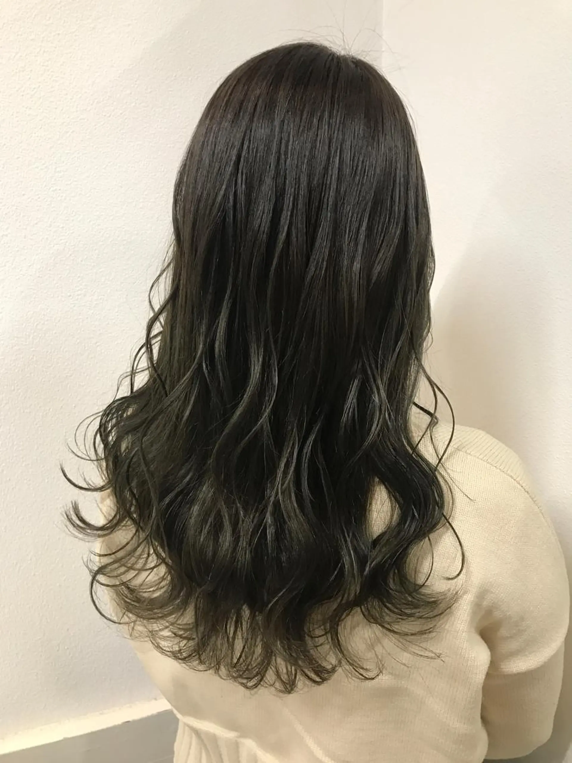 ロング カラー ヘアアレンジ ブリーチ グレージュ カーキグレージュ ブリーチなしカラー カット ヘアカラー トリートメント GiseL天神カラー 髪質改善/ブリーチのヘアスタイル