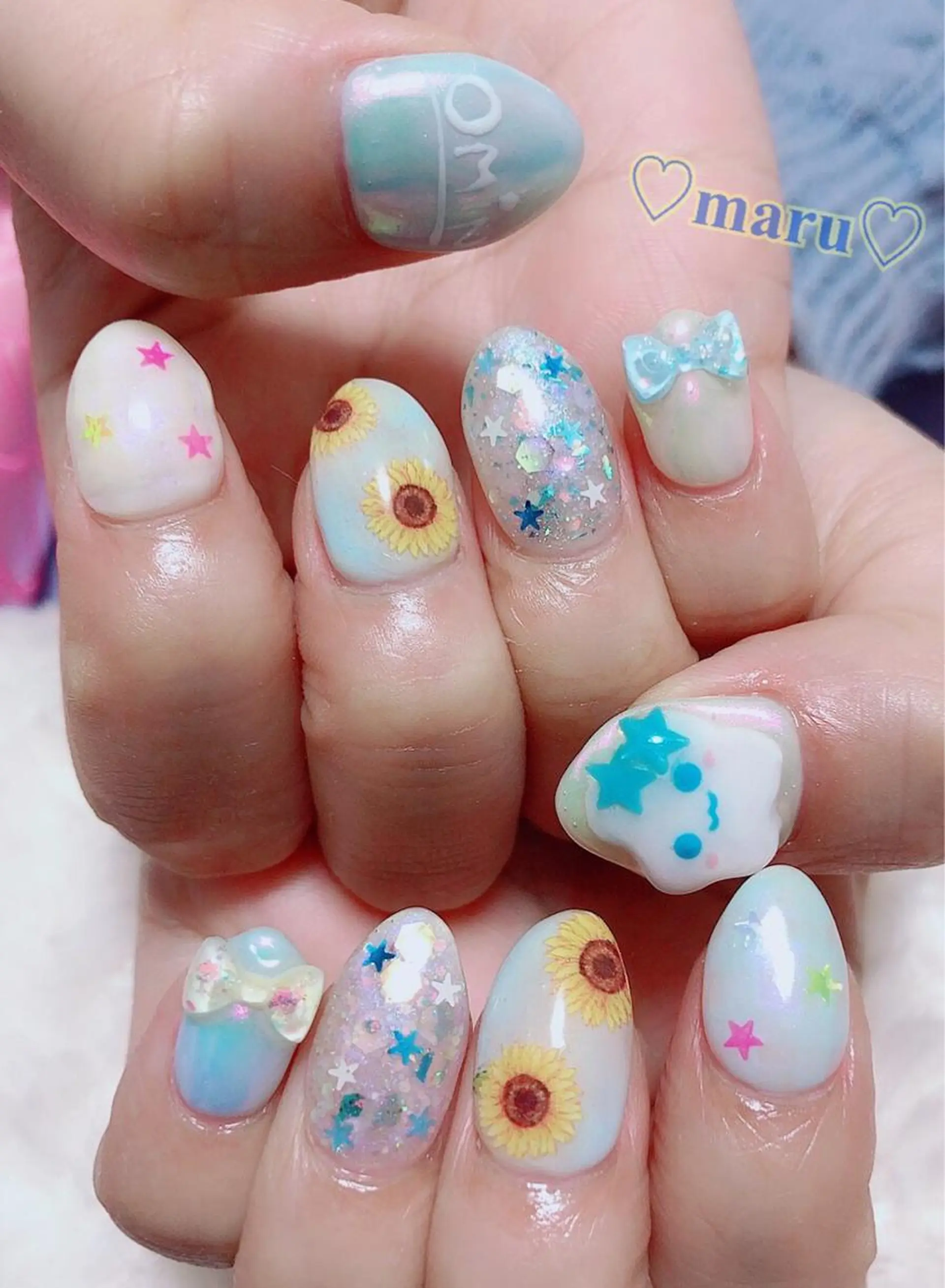 ネイル アートネイル リボン ハンドネイル フットネイル まるみ ♡のネイルデザイン