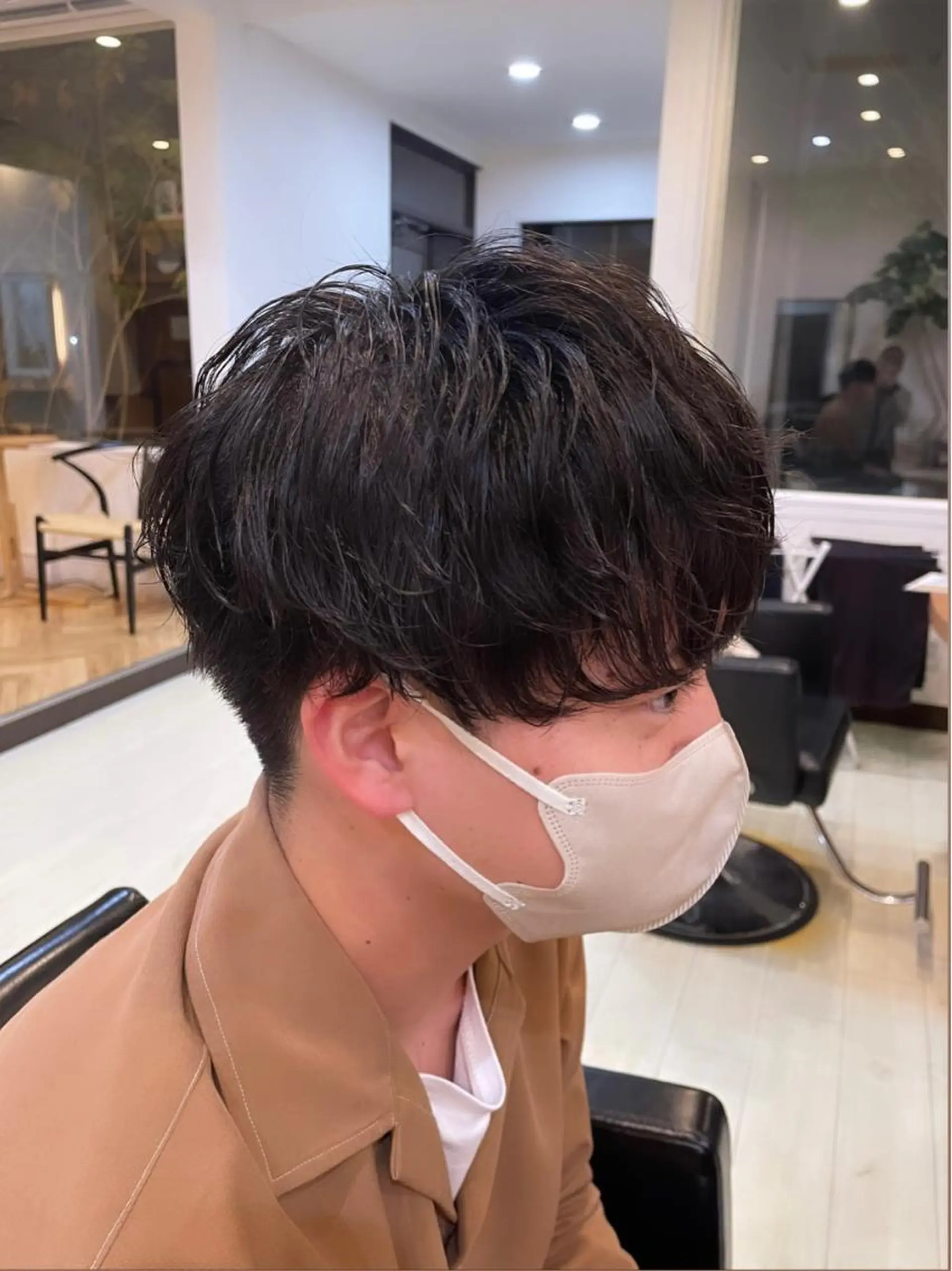 ショート パーマ メンズ 鈴木 祐香のヘアスタイル