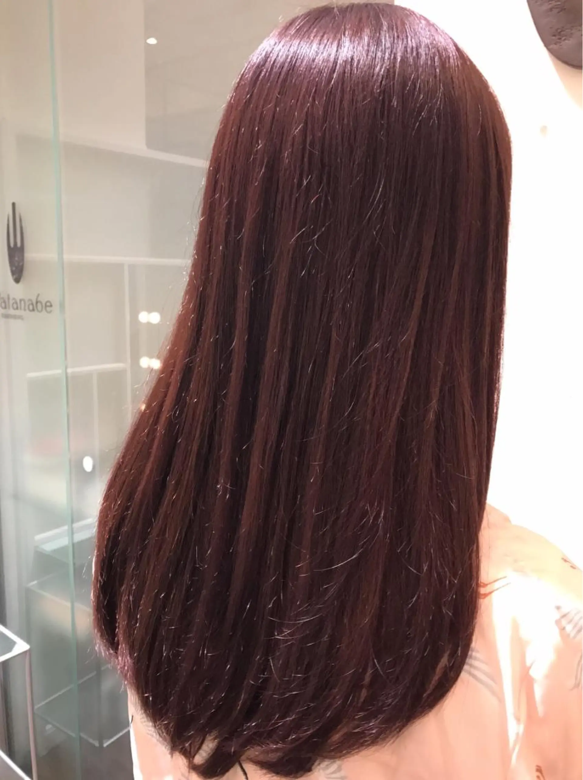 ロング カラー ピンクカラー 髪質改善TR 透明感カラーHanaのヘアスタイル