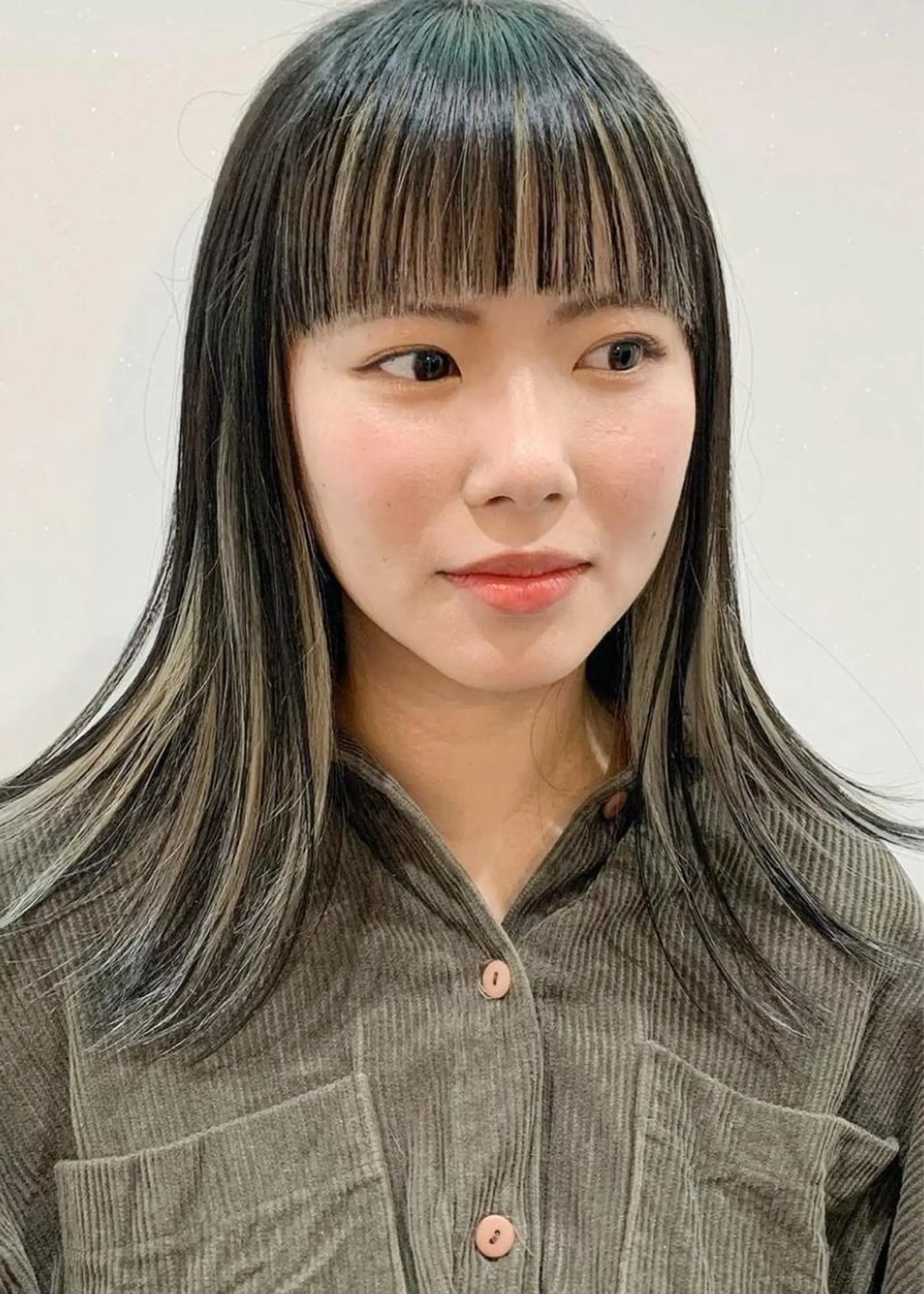 ロング カラー インナーカラー トリートメント 【海外風カラー】 ⭐︎DEAN名駅店☆のヘアスタイル