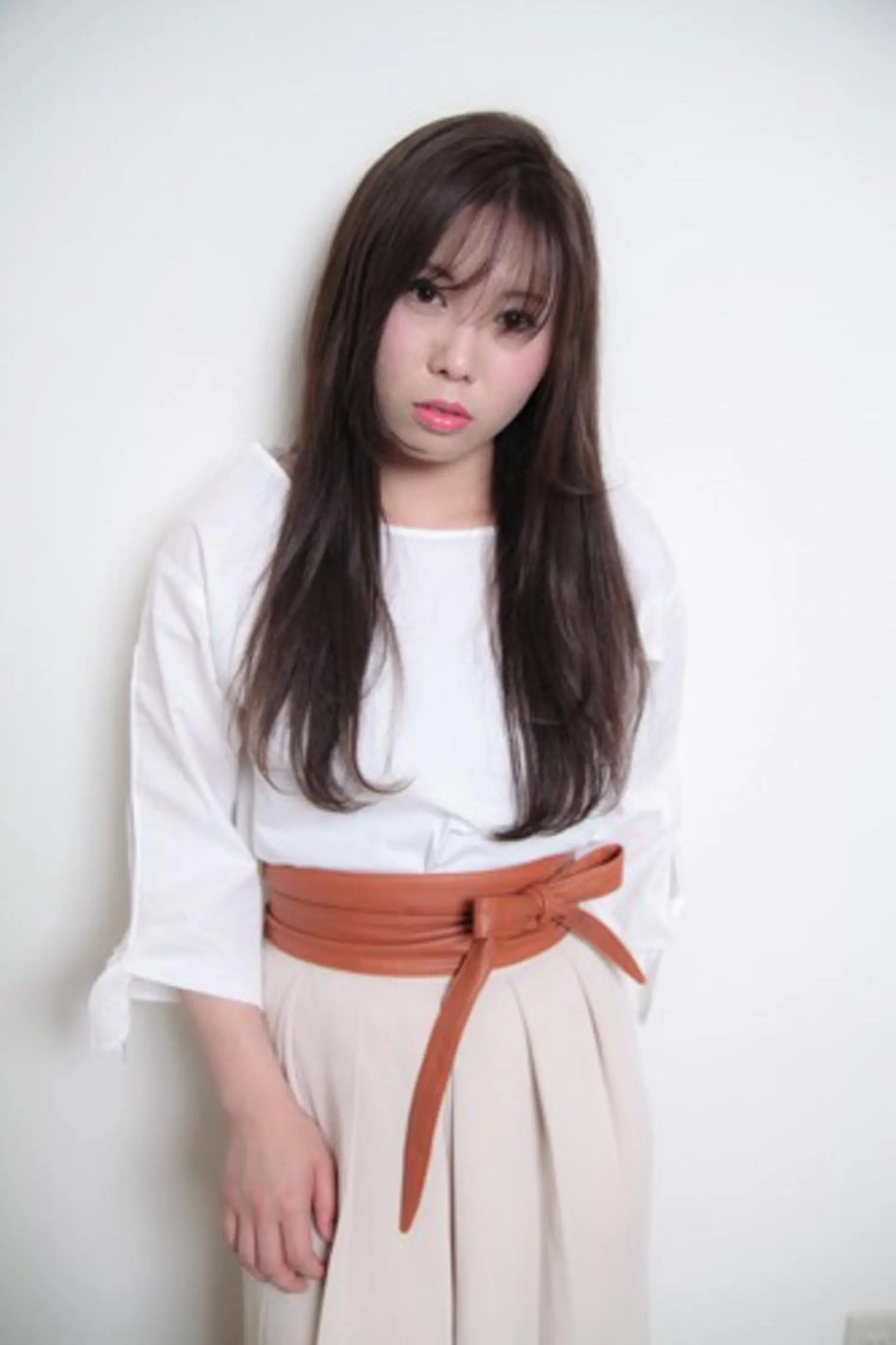 セミロング 特殊カラー/ブリーチ 道満ゆいなのヘアスタイル