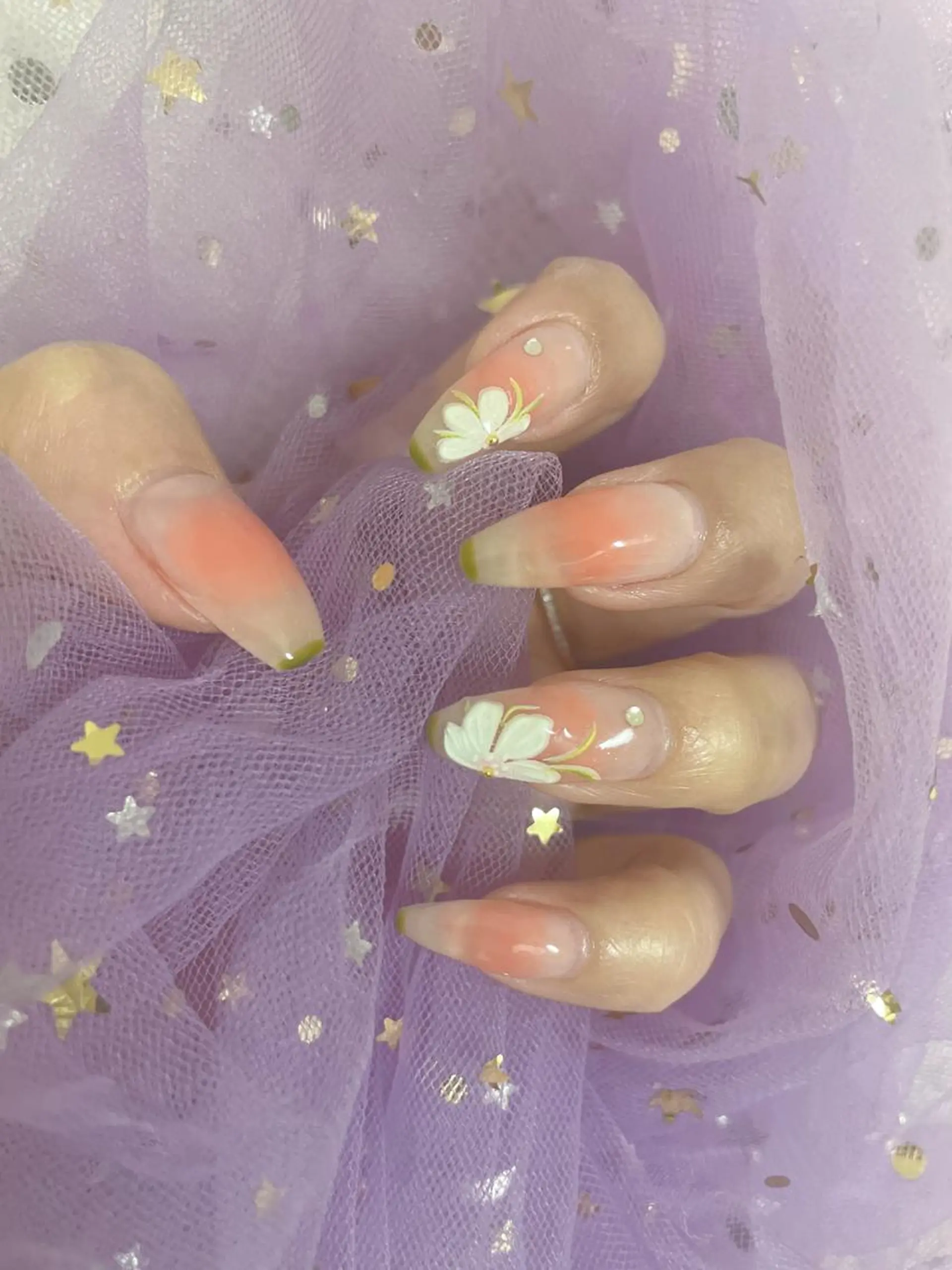 ネイル ラッキー 玲奈のネイルデザイン