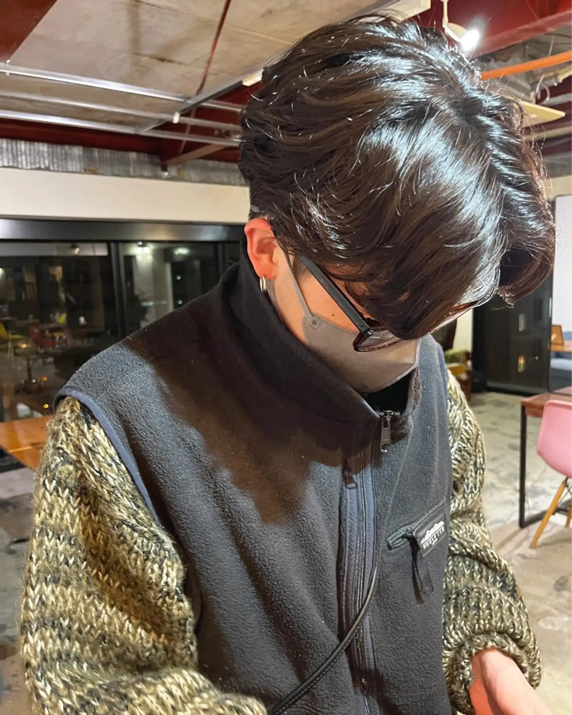 ショート パーマ メンズ メンズブリーチ コンマヘア フェードカット メンズハイライト カルマパーマ カット パーマ 🔹YUTA🔹 メンズパーマのヘアスタイル