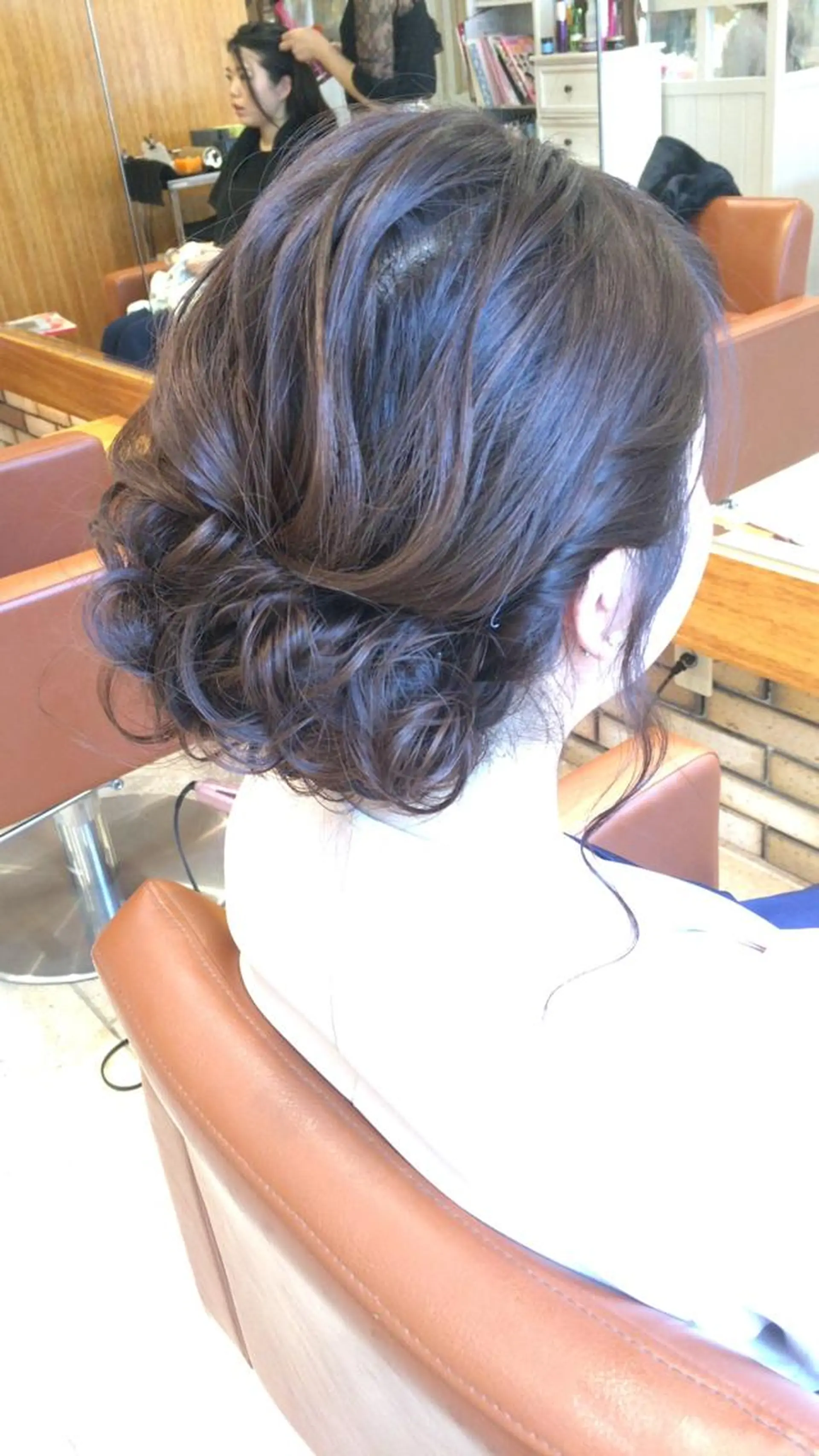 セミロング ヘアアレンジ 清水 まなのマツエク・マツパデザイン