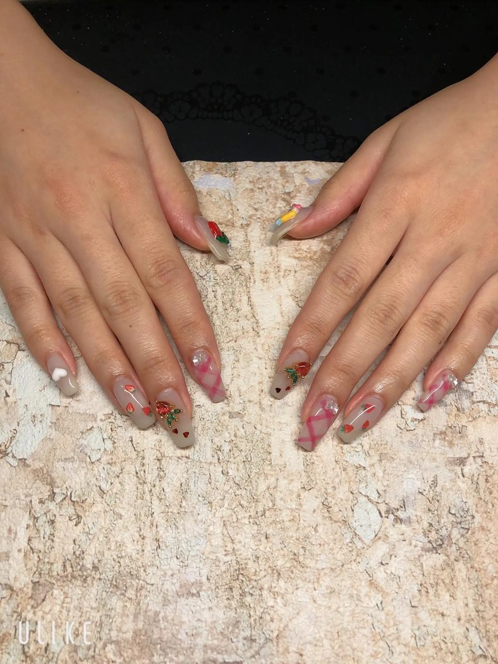 ネイル アートネイル フレンチネイル ジェルネイル グラデーション 韓国ネイル Nail room Bimano所属・Bimano seica♡+°のネイルデザイン