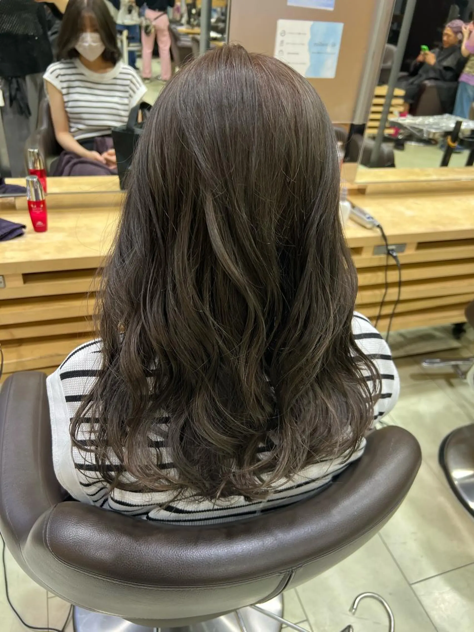 ミディアム 暖色カラー/レイヤー カット/Yunaのヘアスタイル