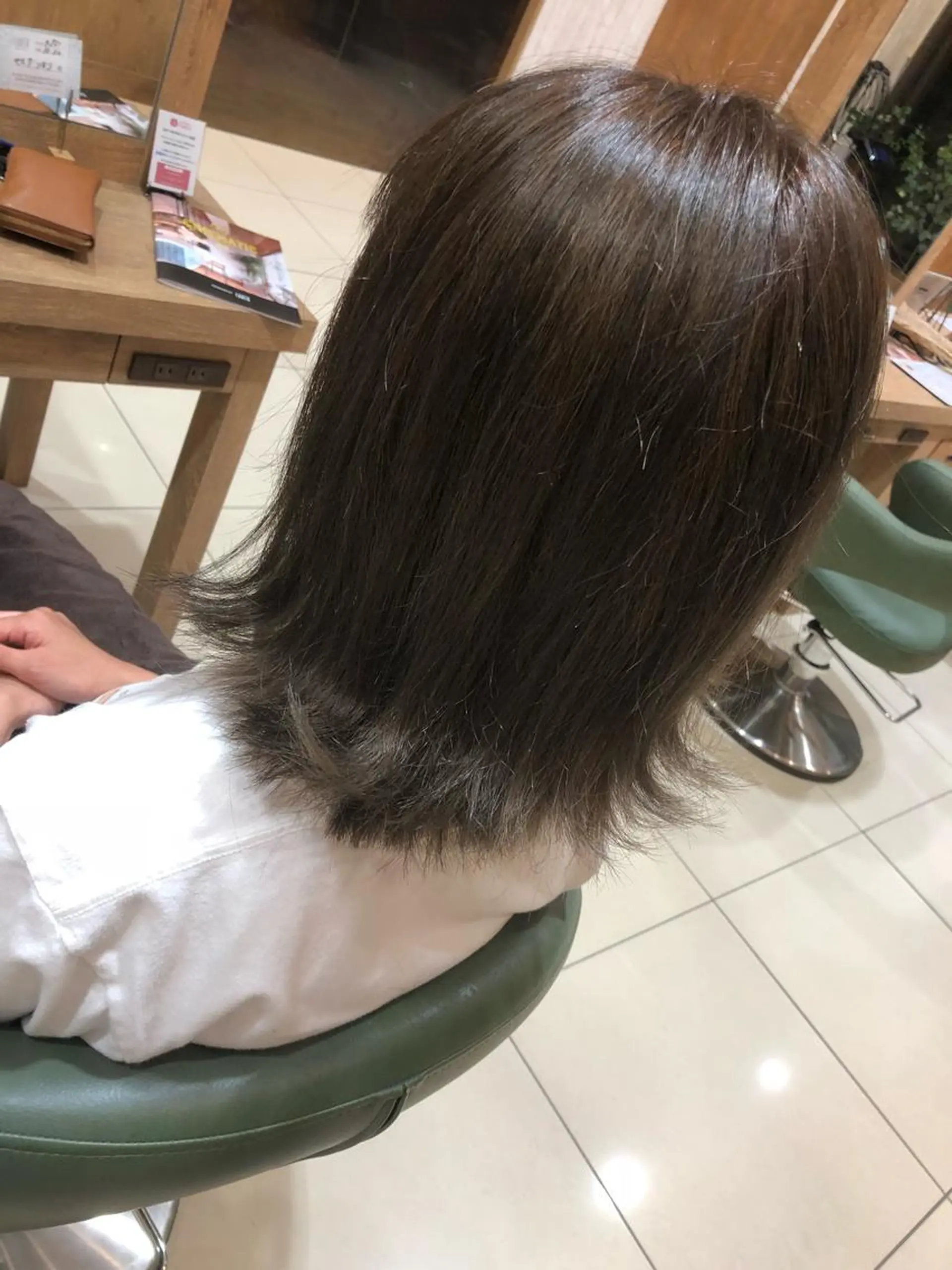 ショート カラー 切りっぱなしボブ ボブ 外ハネヘア 縮毛矯正、似合わせ カット✂️大谷勇輝のヘアスタイル