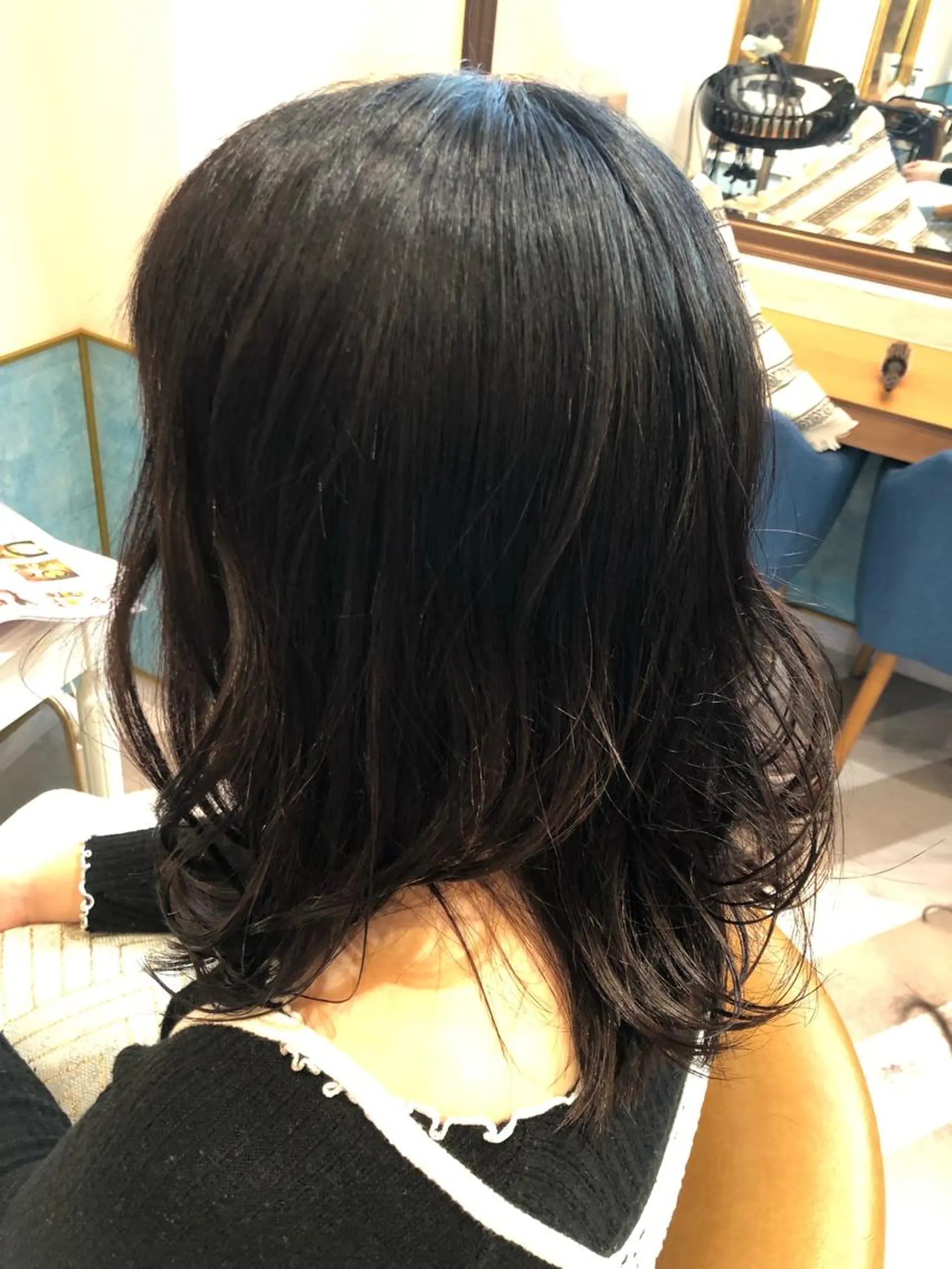 ミディアム レイヤーカット 髪質改善縮毛矯正 リピートNo.1米倉のヘアスタイル