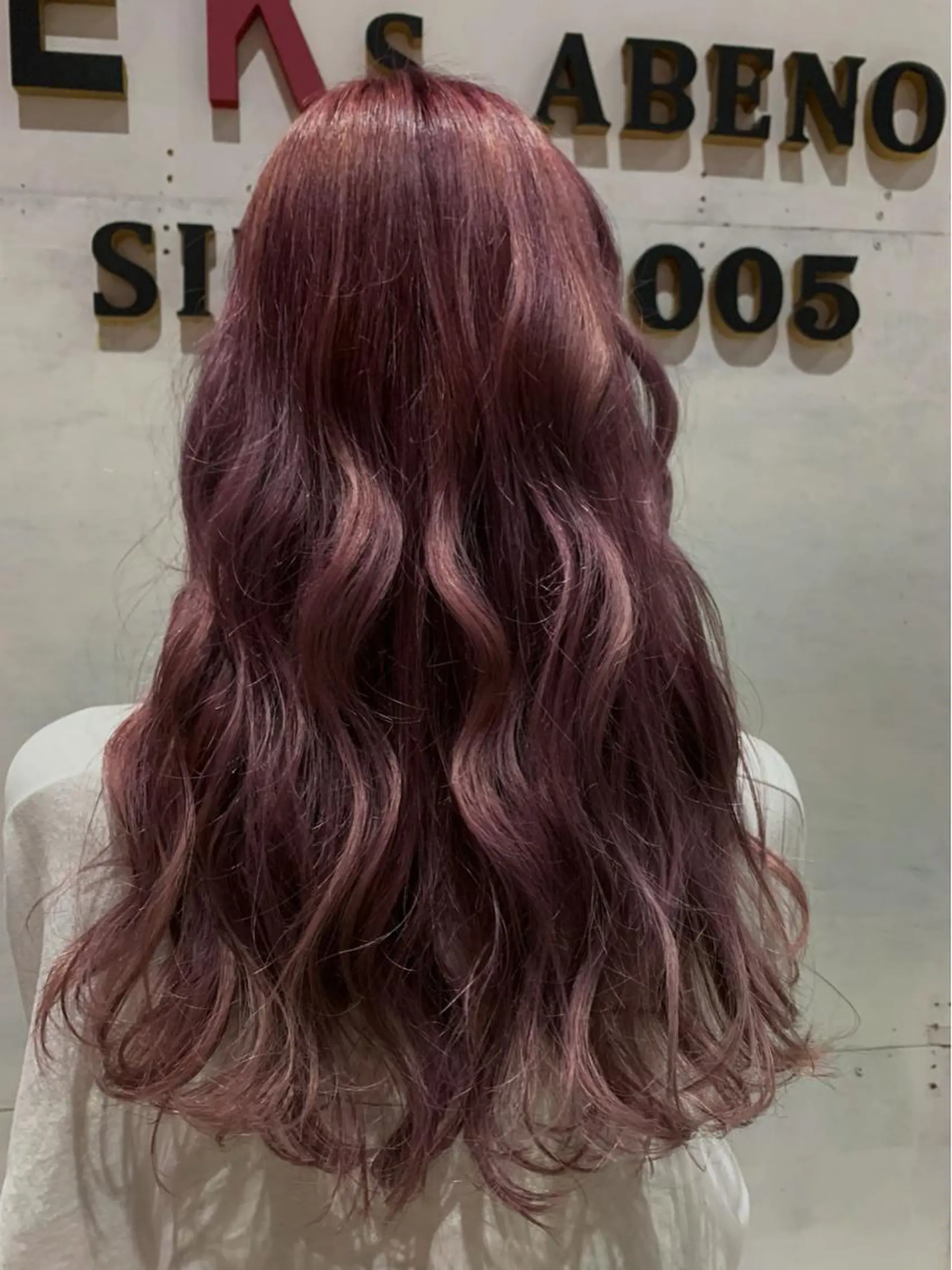 ロング カラー ダブルカラー ピンクカラー バイオレットカラー Zina天王寺 CHIAKIのヘアスタイル