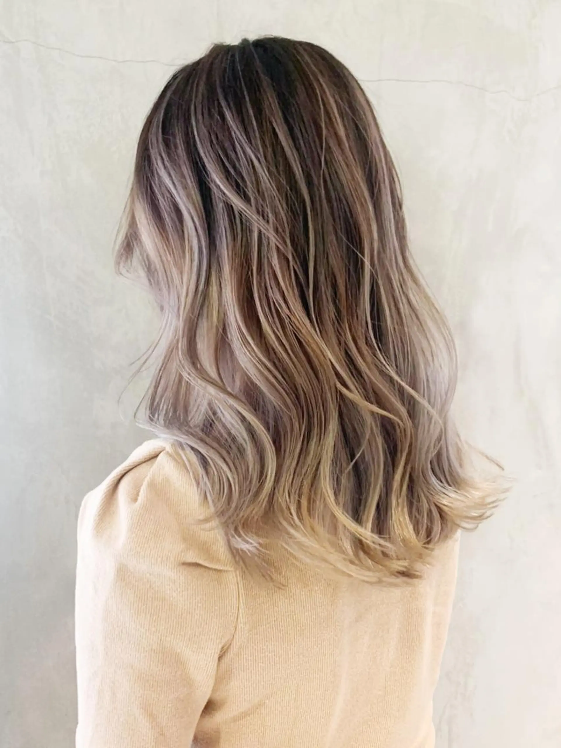 セミロング カラー パーマ ヘアアレンジ バレイヤージュ レイヤーカット ITbyALBUM 浦和店のヘアスタイル