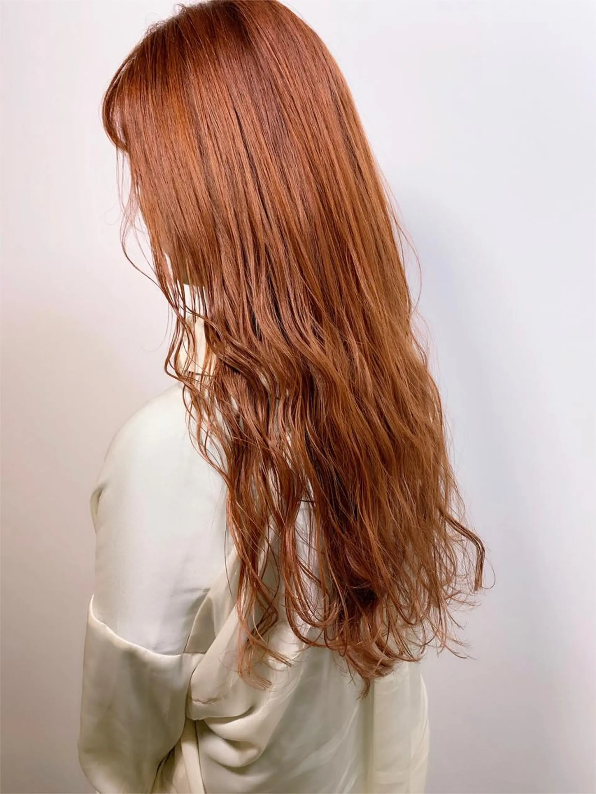 ロング カラー パーマ ブリーチ オレンジ tension 【テンション】のヘアスタイル