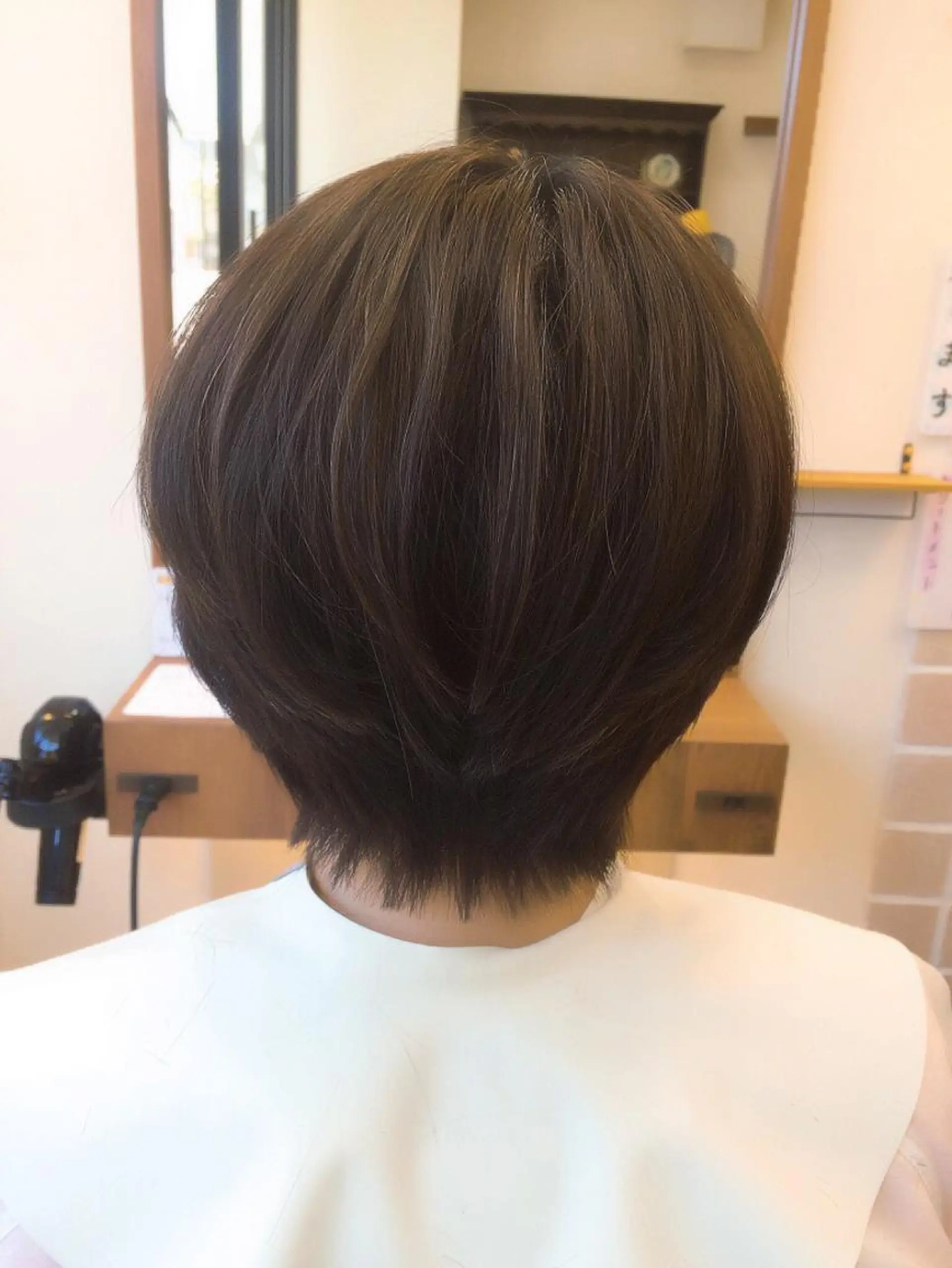 ショート 大野 まゆのヘアスタイル