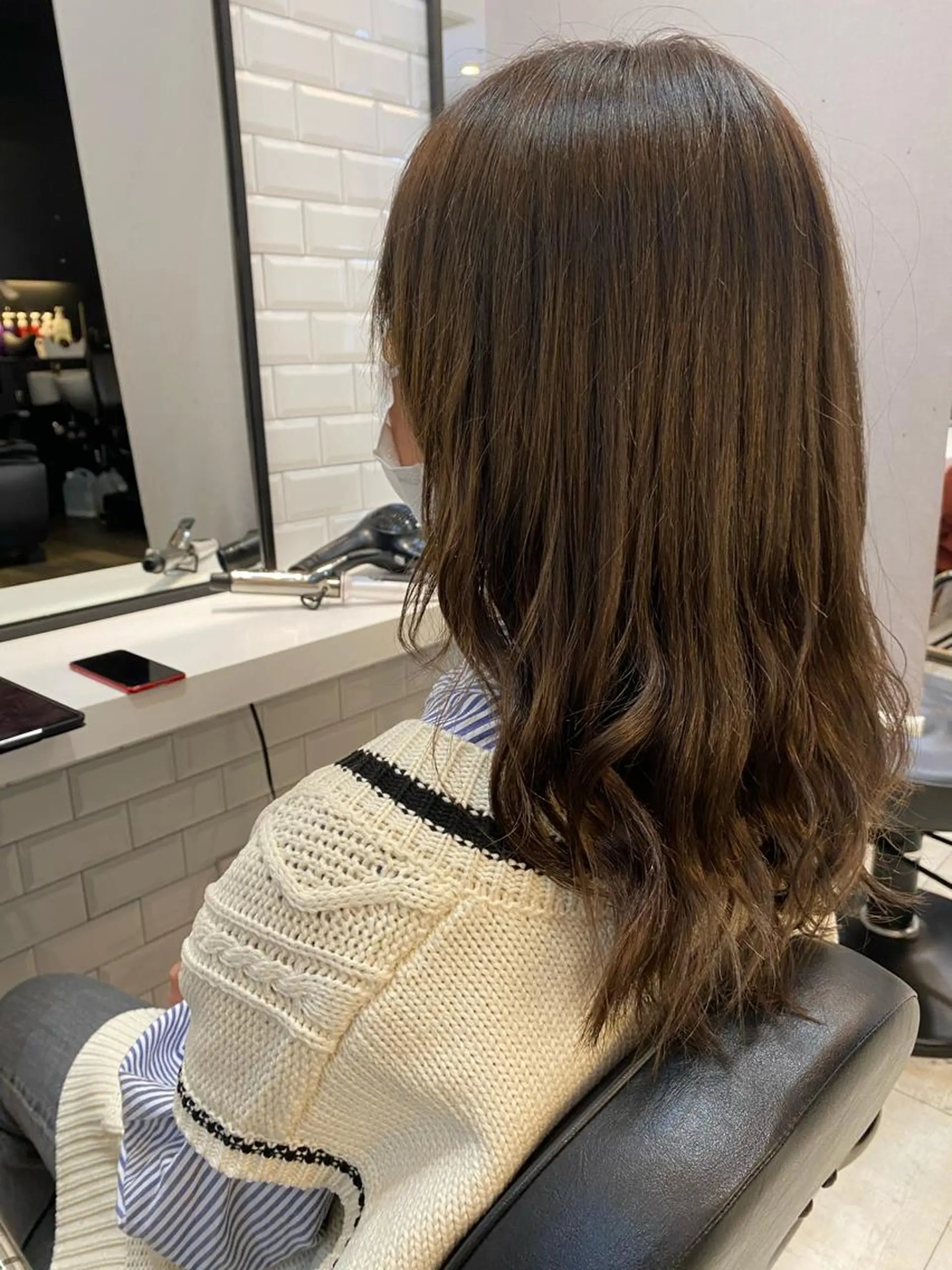 カラー amble luxe 伊畑優希のヘアスタイル