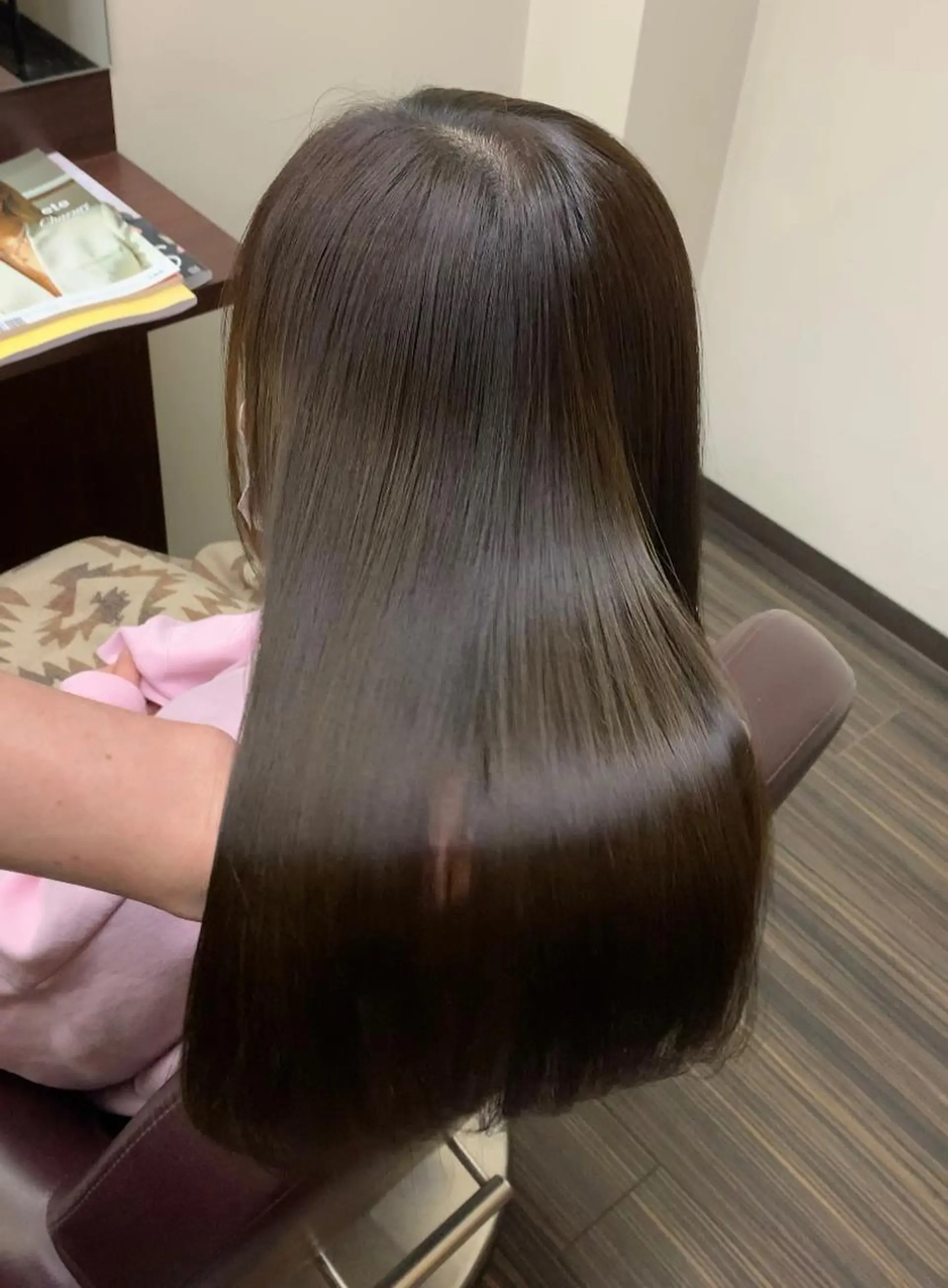 ロング 縮毛矯正 カット トリートメント HAIR  SALONgenie (ヘアーサロンジーニー)所属・嶋崎 啓人のヘアスタイル