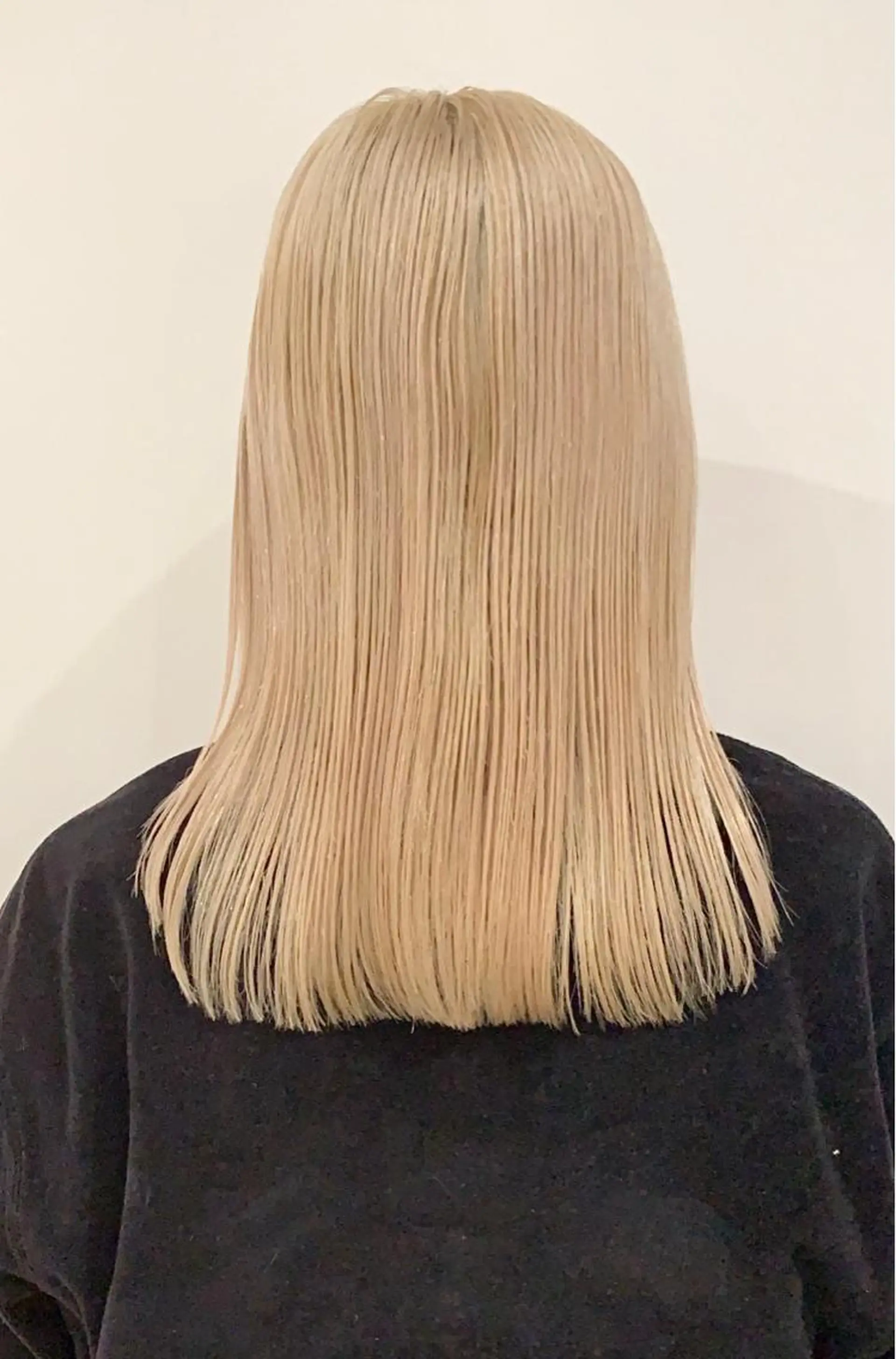 セミロング カラー ヘアカラー トリートメント 似合わせ｜レイヤー 🪩yurikaのヘアスタイル