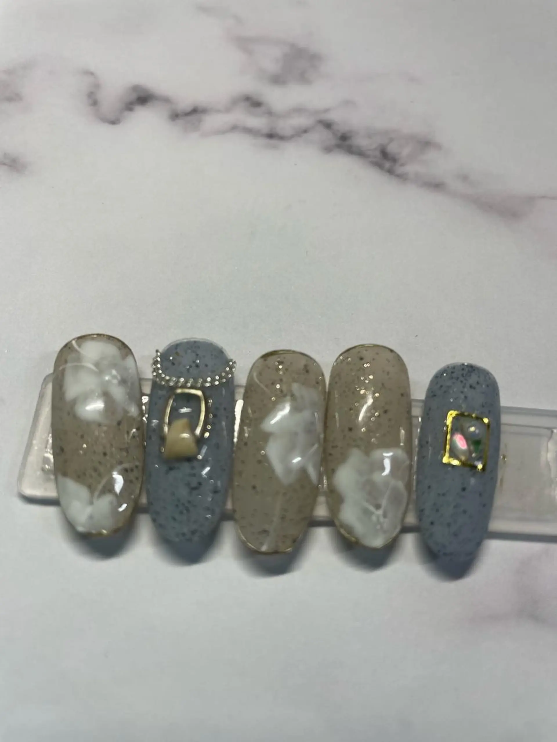 ネイル アートネイル ジェルネイル 奥園 良恵のネイルデザイン