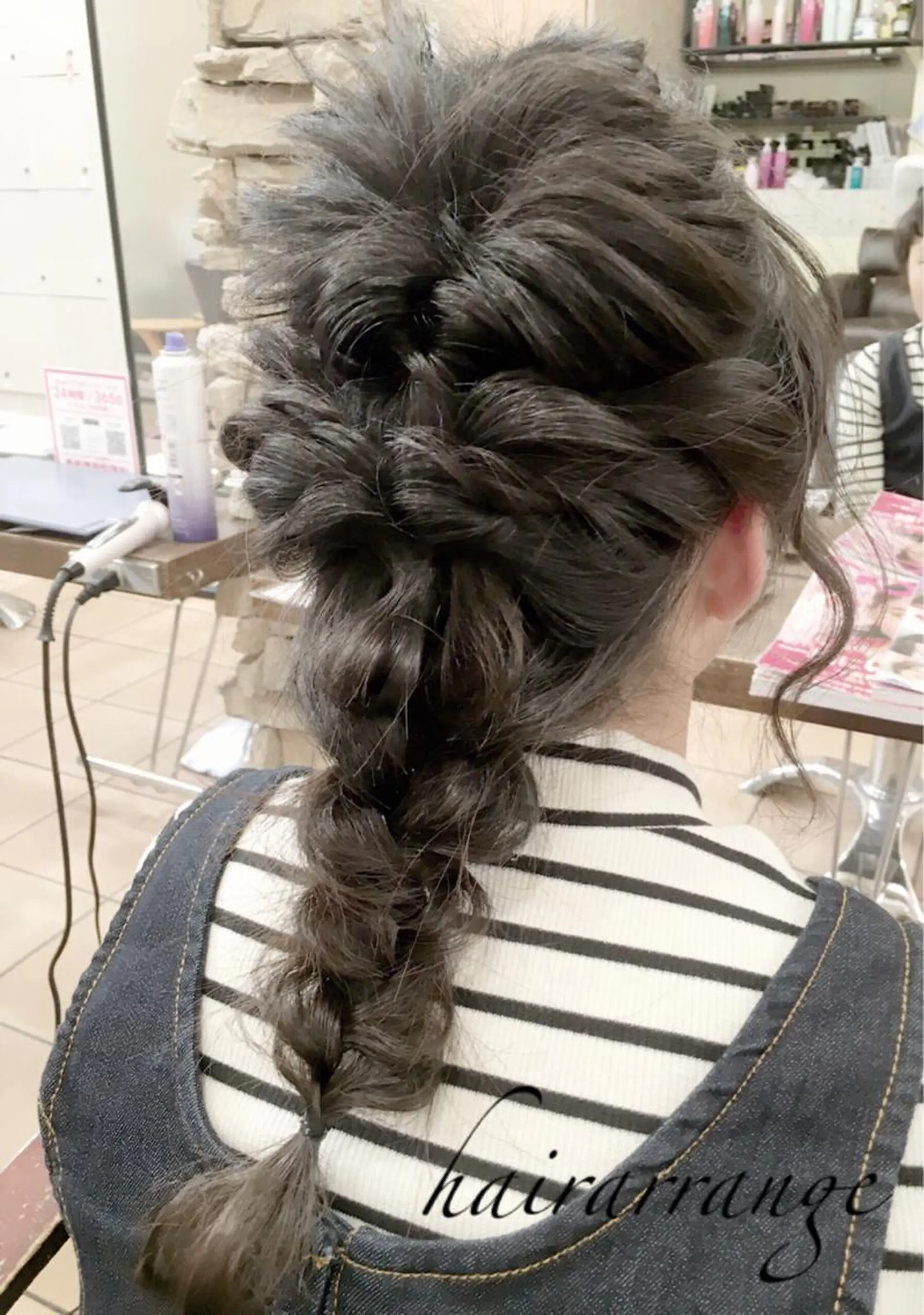 ミディアム ヘアアレンジ _WHITE高槻所属・_WHITE高槻店 yusukeのヘアスタイル