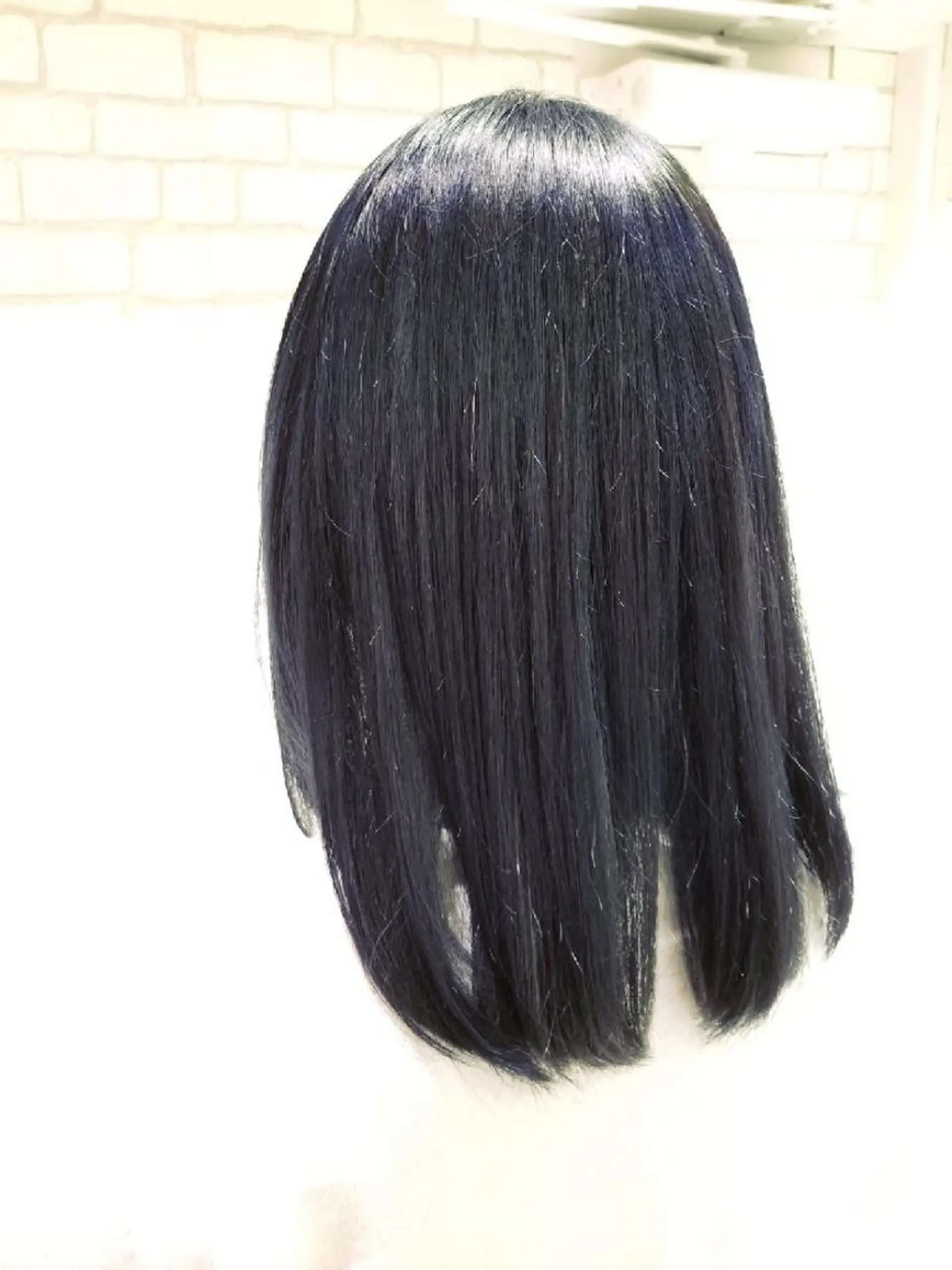 ミディアム カラー ブリーチ ネイビーカラー 中村 和貴 ＜Ash津田沼＞のヘアスタイル