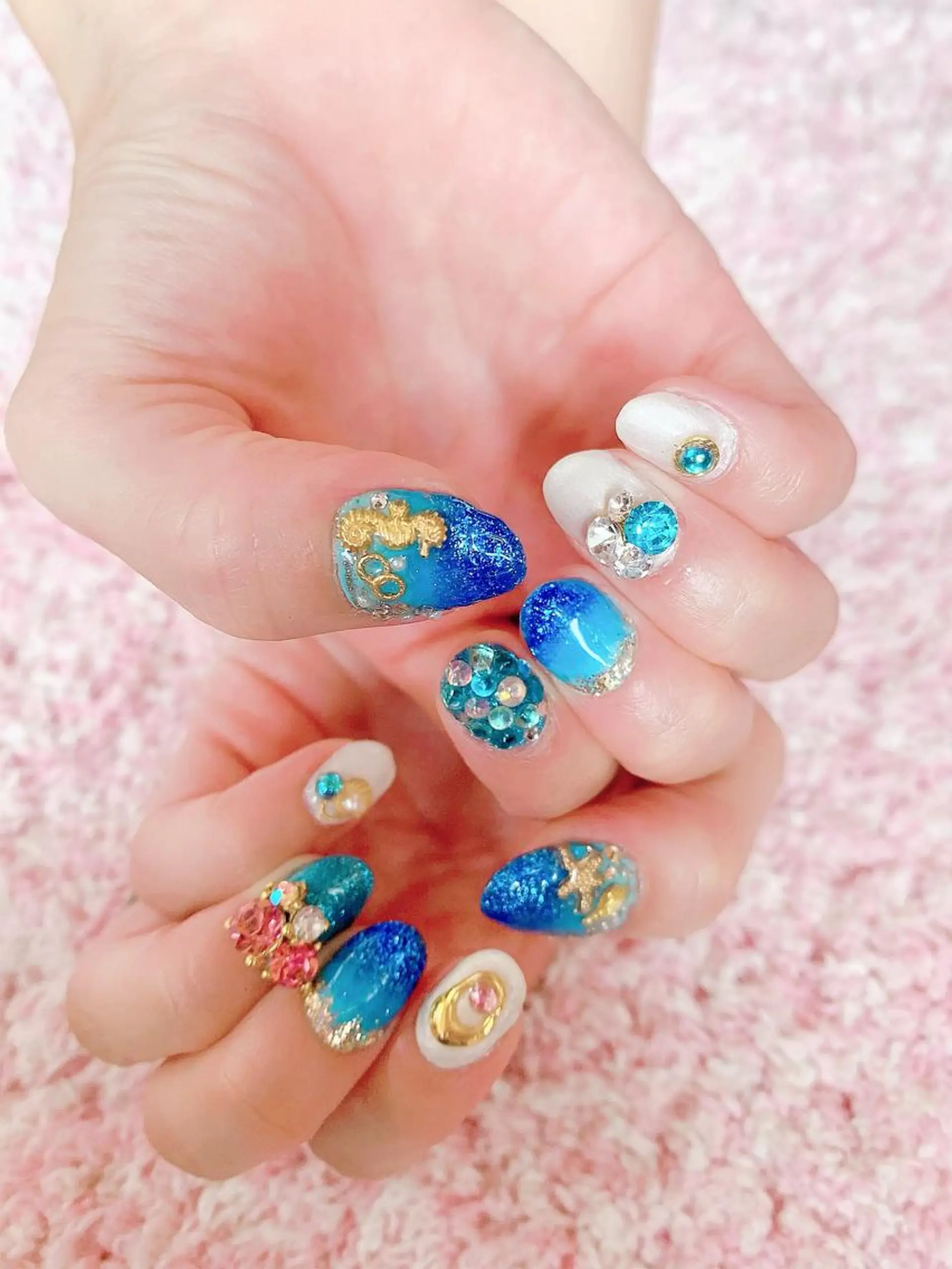 ネイル 夏ネイル 太田 あきなのネイルデザイン