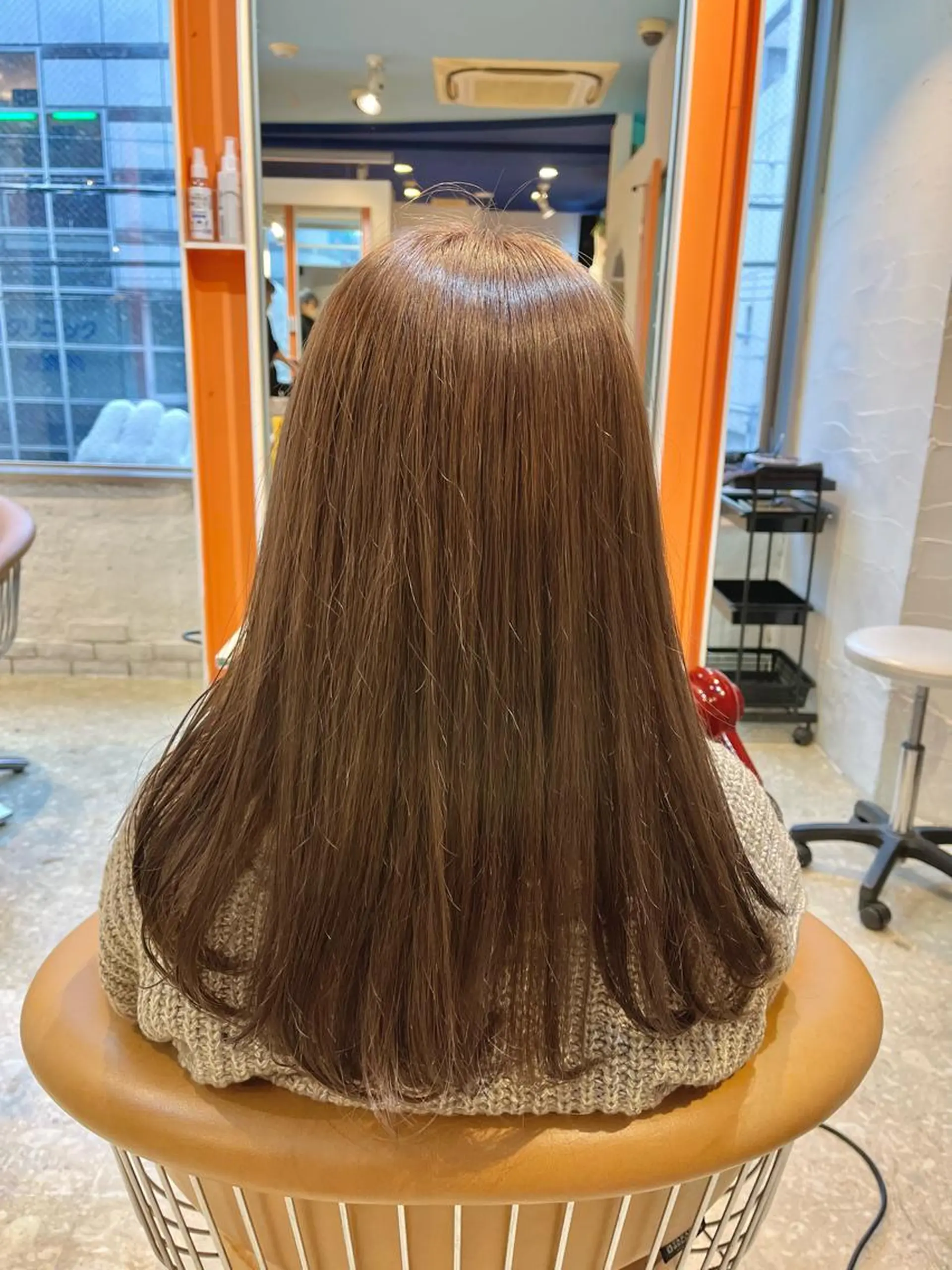 セミロング カラー パーマ セミロングパーマ カット ヘアカラー トリートメント うしだ かおるのヘアスタイル