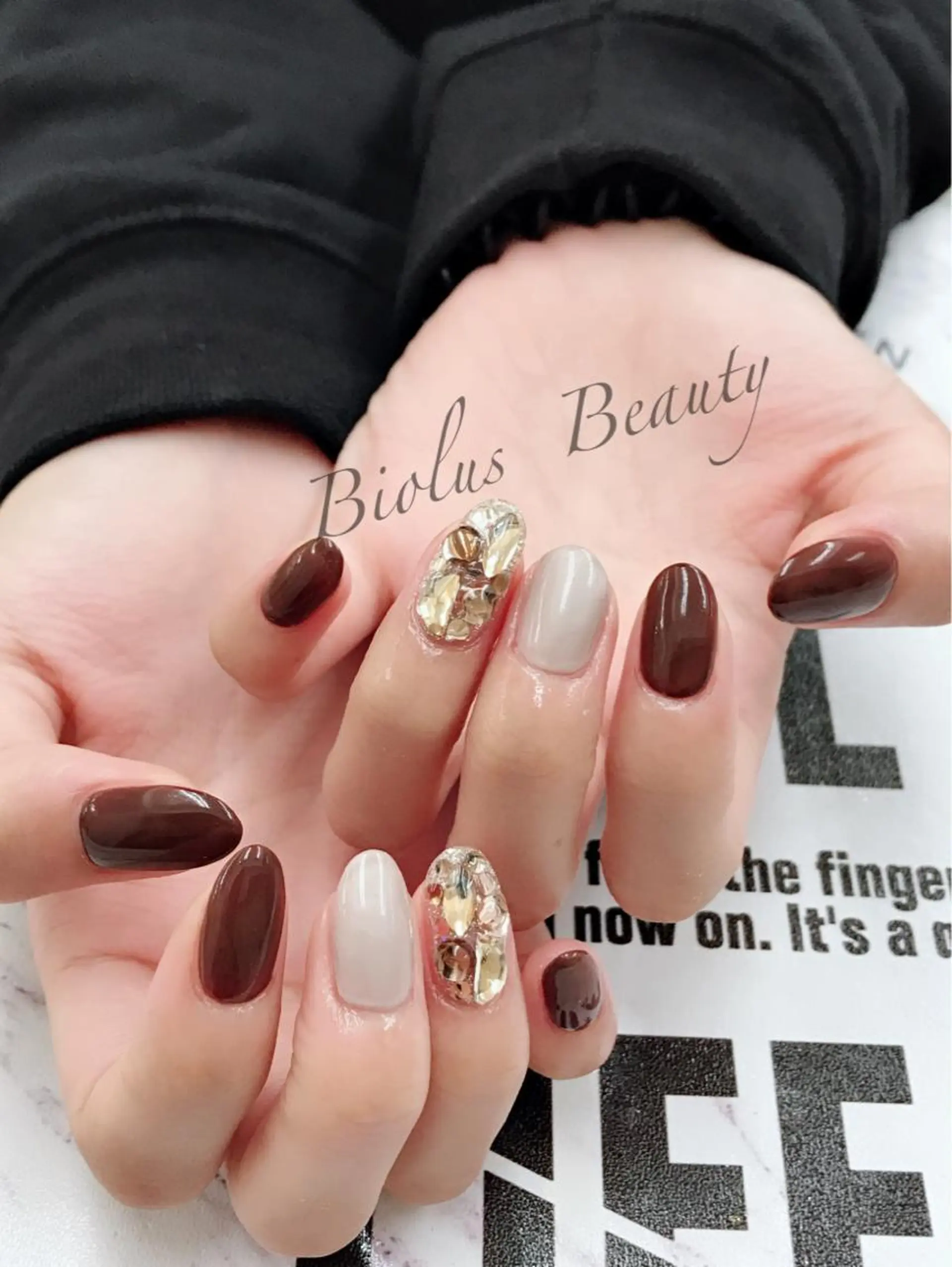 ネイル 持ち込み vimore ネイルサロンのネイルデザイン