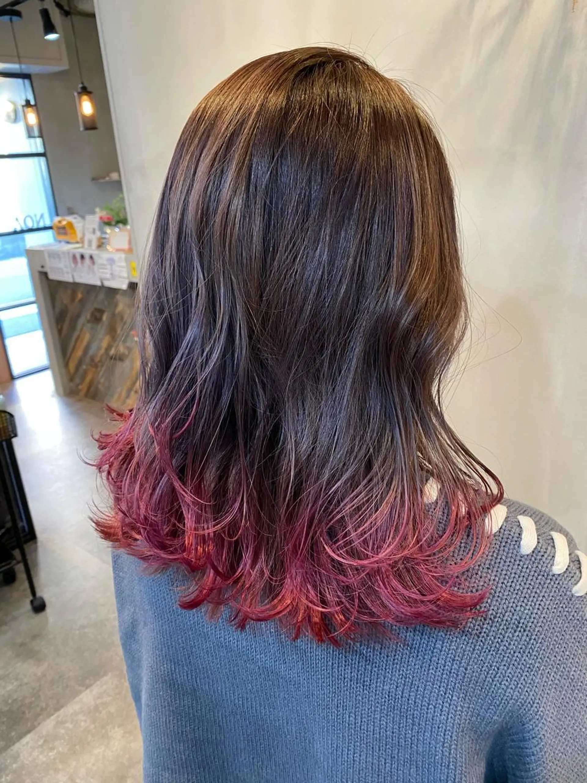 ミディアム カラー ピンクカラー ヘアカラー Sail所属・Sail 【セイル】のヘアスタイル