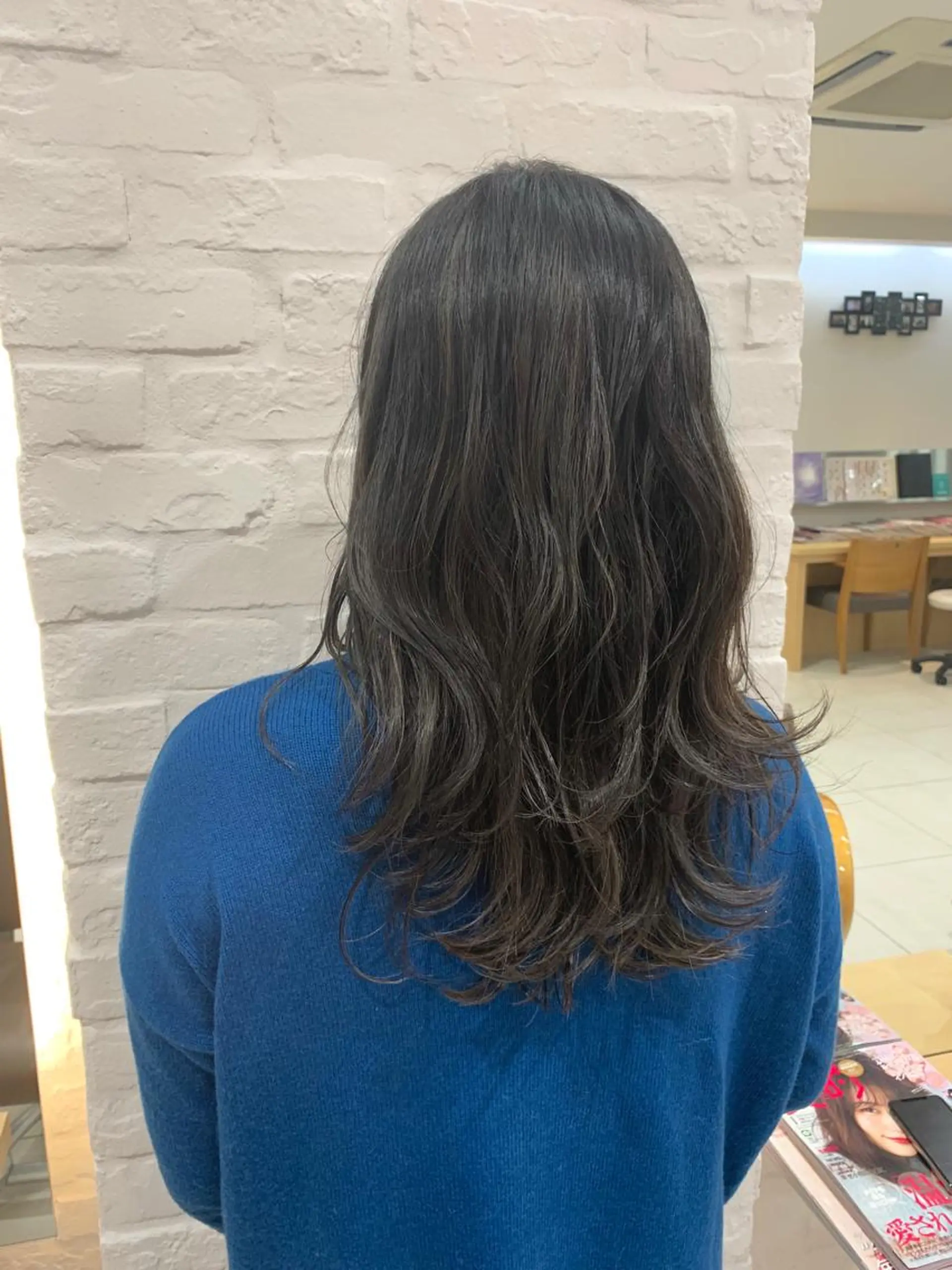 セミロング カラー 加藤 あやみのヘアスタイル